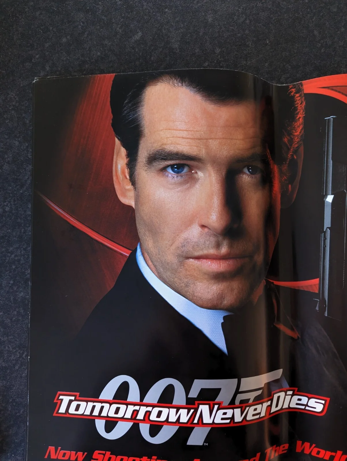 TOMORROW NEVER DIES BOND - 1997 ORIGINAL UK MINI CINEMA TEASER POSTER 12"x16", image 2