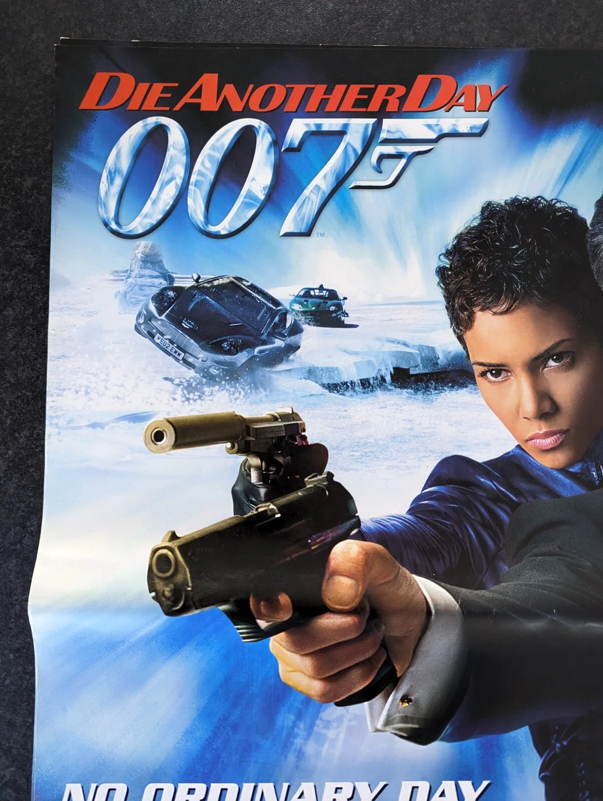 DIE ANOTHER DAY - BOND 007 - RARE VIDEO DVD RELEASE PROMO POSTER - 2003, изображение 3
