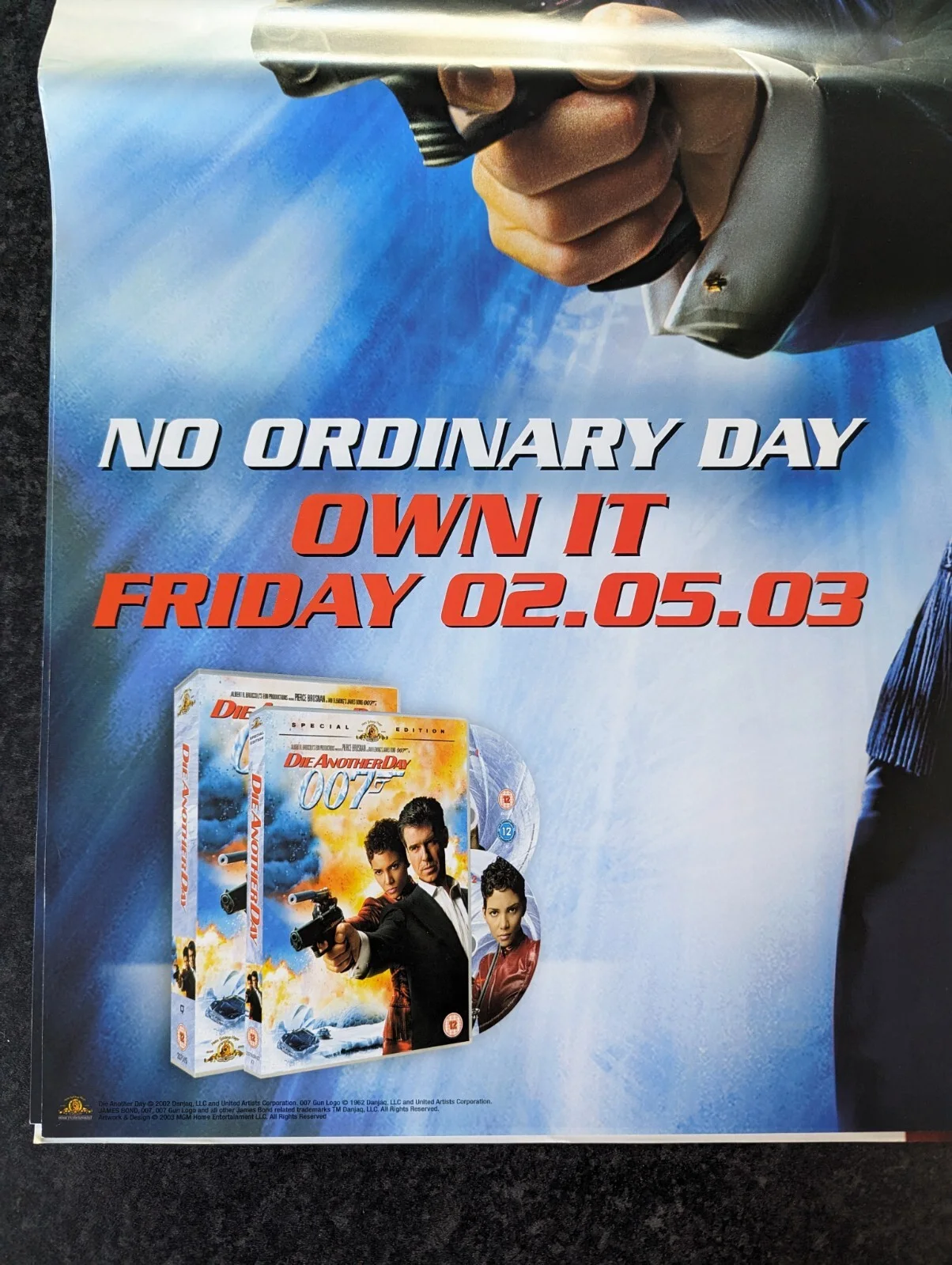 DIE ANOTHER DAY - BOND 007 - RARE VIDEO DVD RELEASE PROMO POSTER - 2003, изображение 4