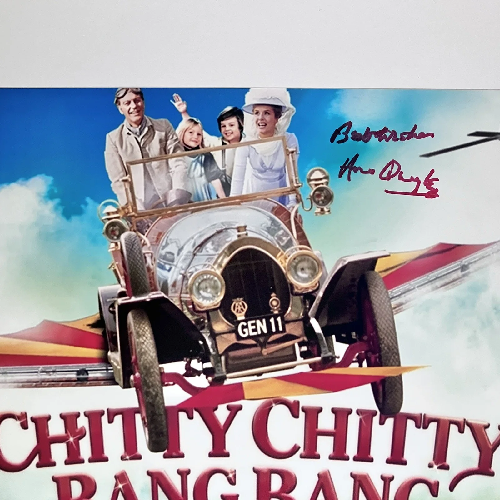 Anna Quayle — CHITTY CHITTY, BANG BANG Signed 8x10 / ANNA QUAYLE as Baroness Bomburst / RARE!!, изображение 3