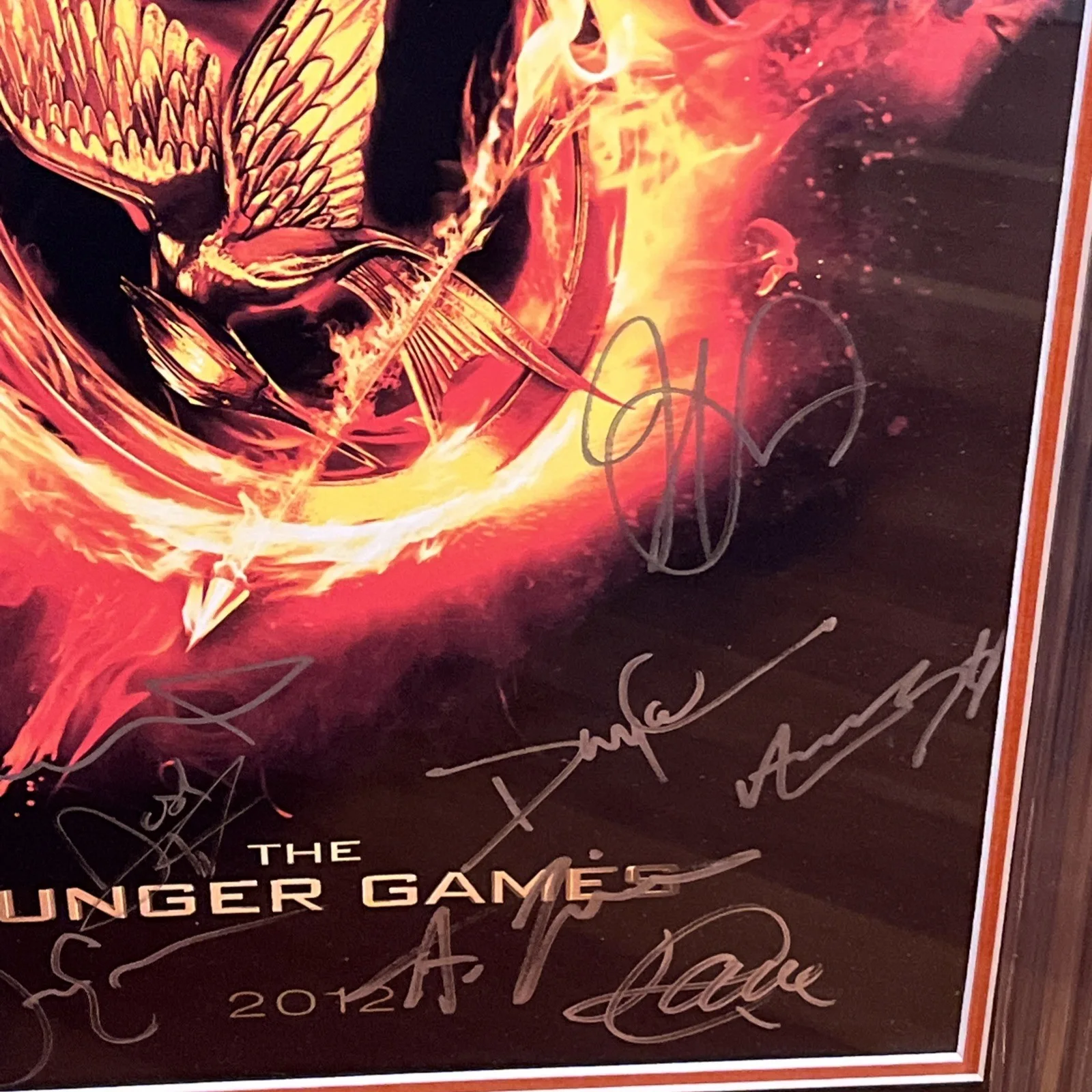 Jennifer Lawrence Josh Hutcherson Liam Hemsworth — Hunger Games Jennifer Lawrence 11 Cast Members Autographs & collage 27”x32” JSA, изображение 4