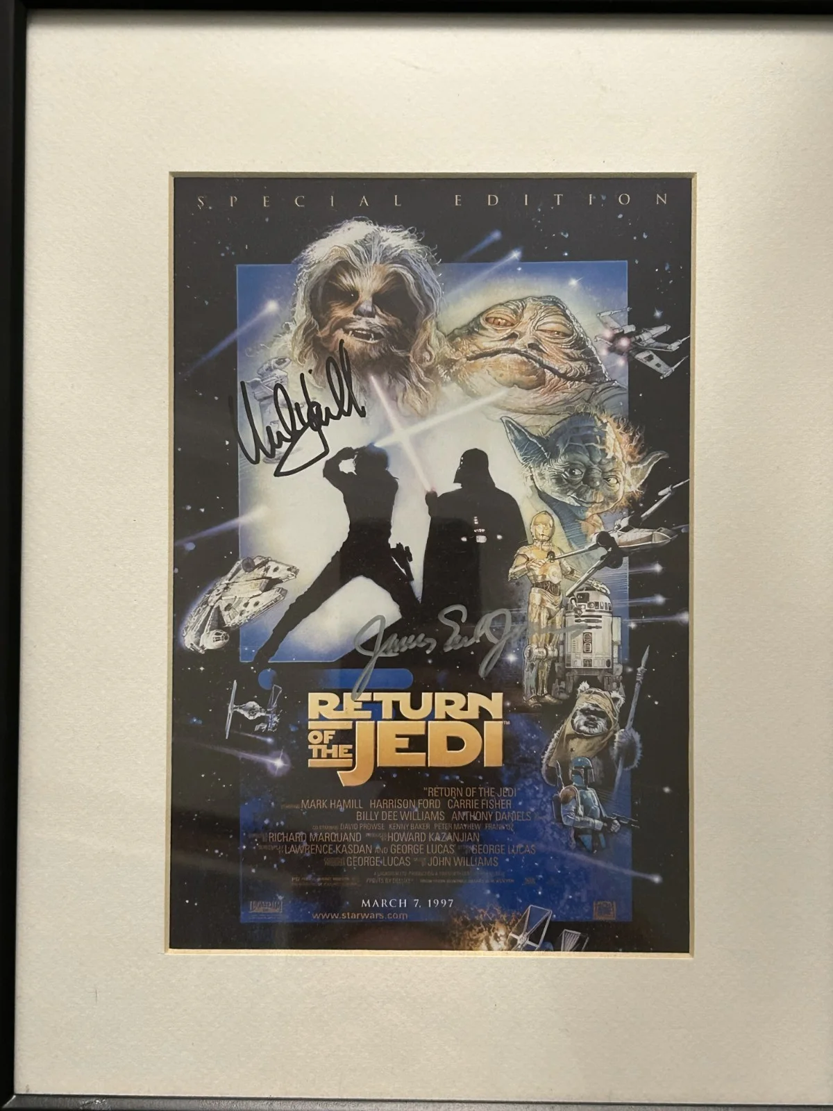 Mark Hamill and James Earl Jones — Star Wars Mini Poster Return of the Jedi Signed James Earl Jones Mark Hamill COA
