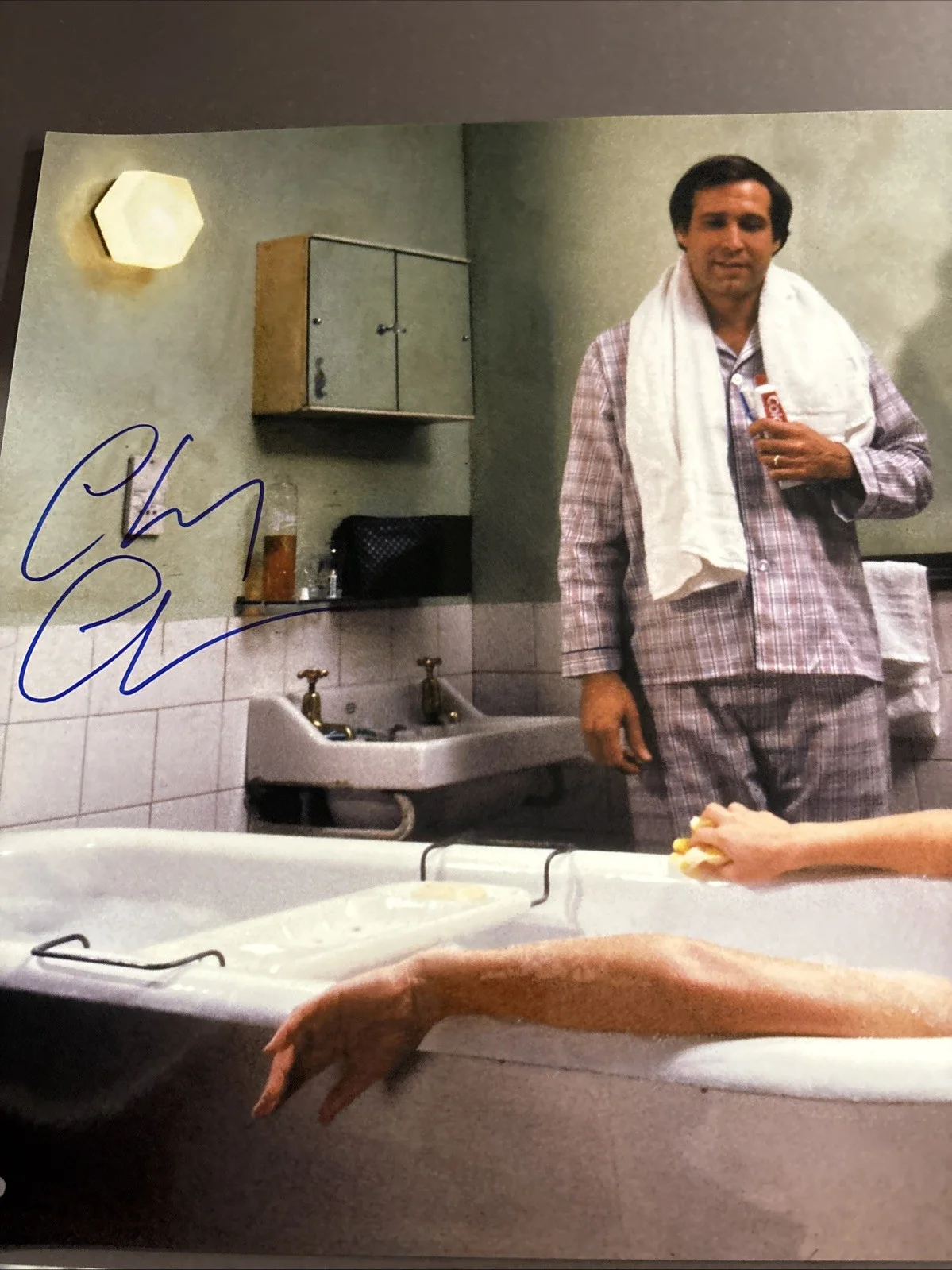 Chevy Chase — Chevy Chase Autographed Signed 16X20 Photo - Vacation - Schwartz, изображение 4