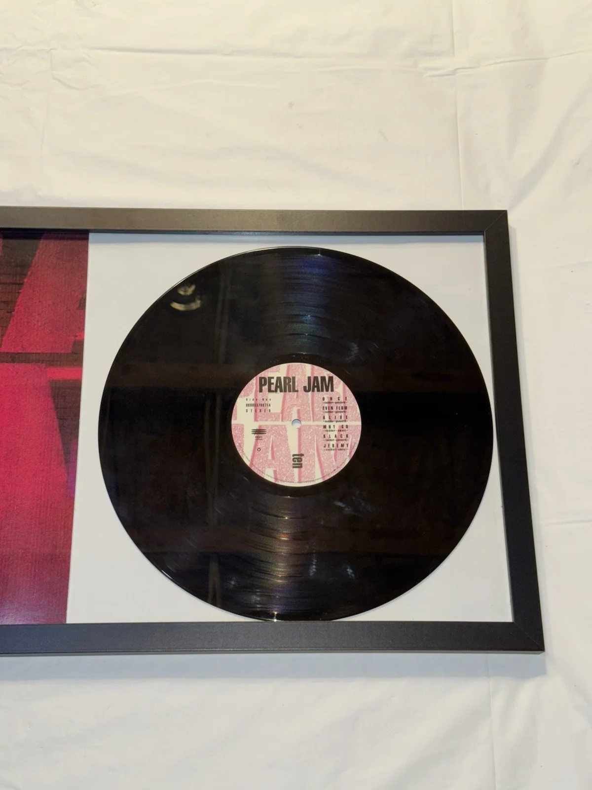 MIKE MCCREADY SIGNED AUTOGRAPH PEARL JAM TEN VINYL RECORD ALBUM FRAMED PSA COA, изображение 3