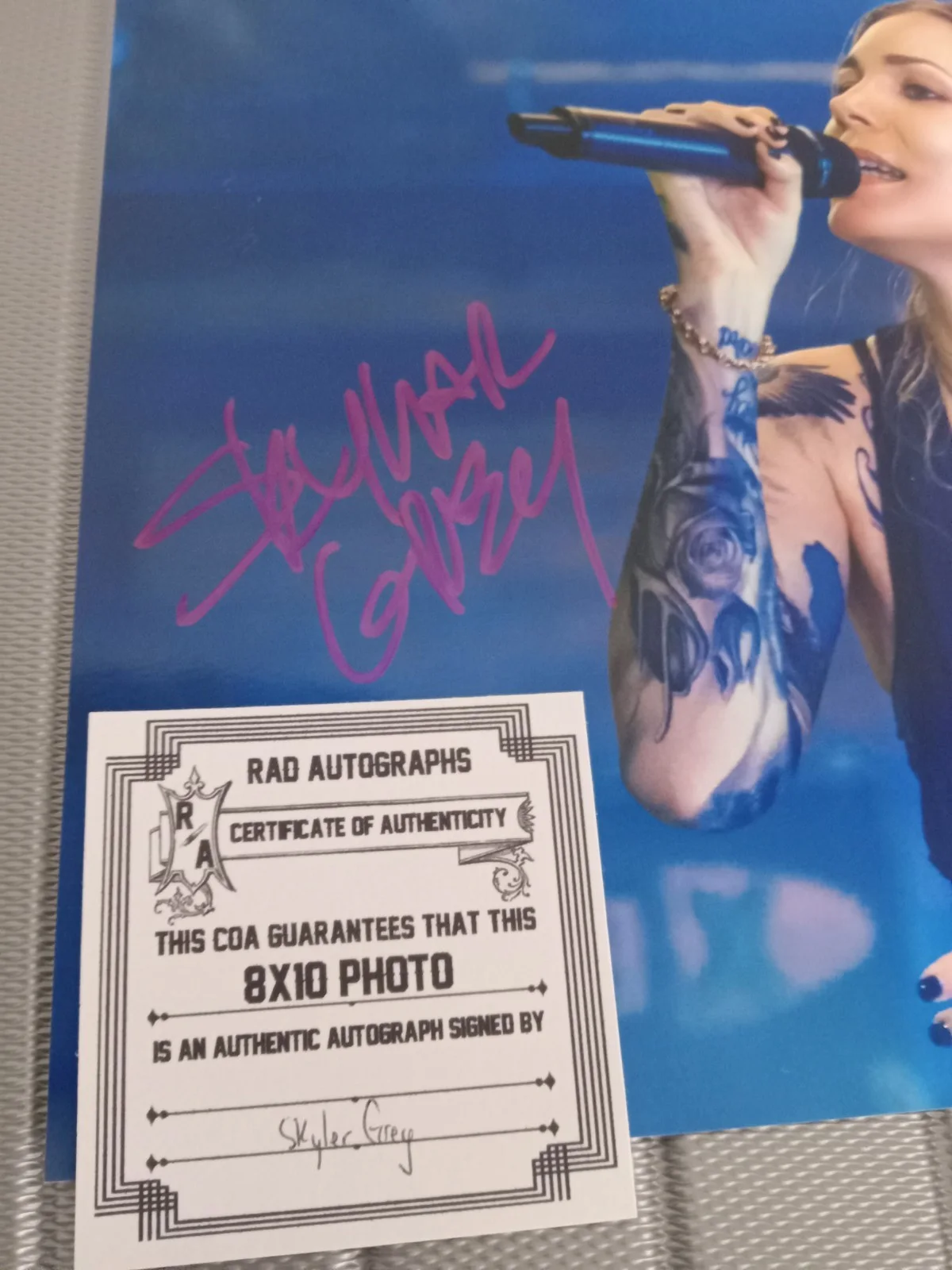 Skylar Grey — Skylar Grey Singer Songwriter Rhianna Eminem Signed Autographed 8x10 photo COA, изображение 2