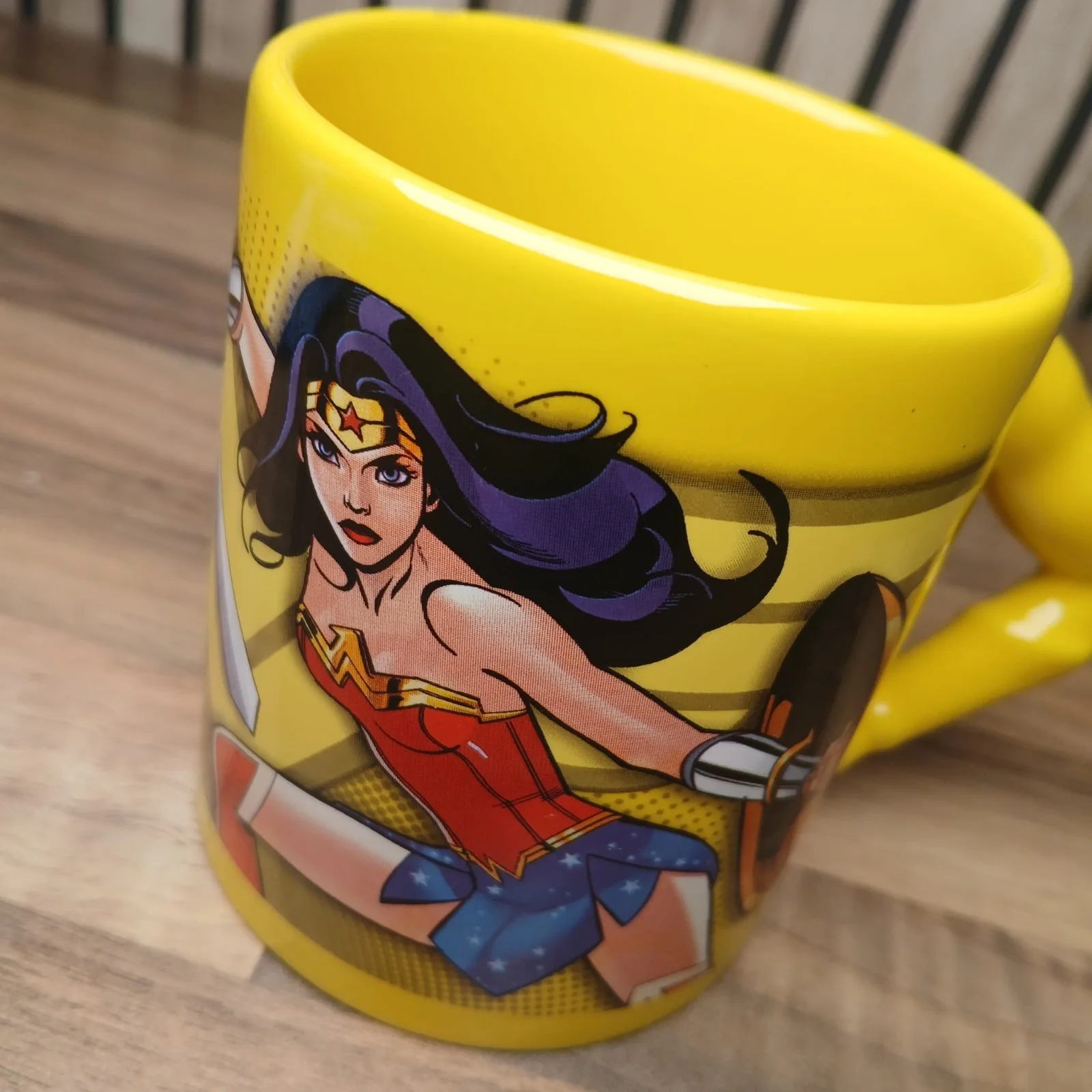 DC Comics Wonder Woman Arm Mug, image 3