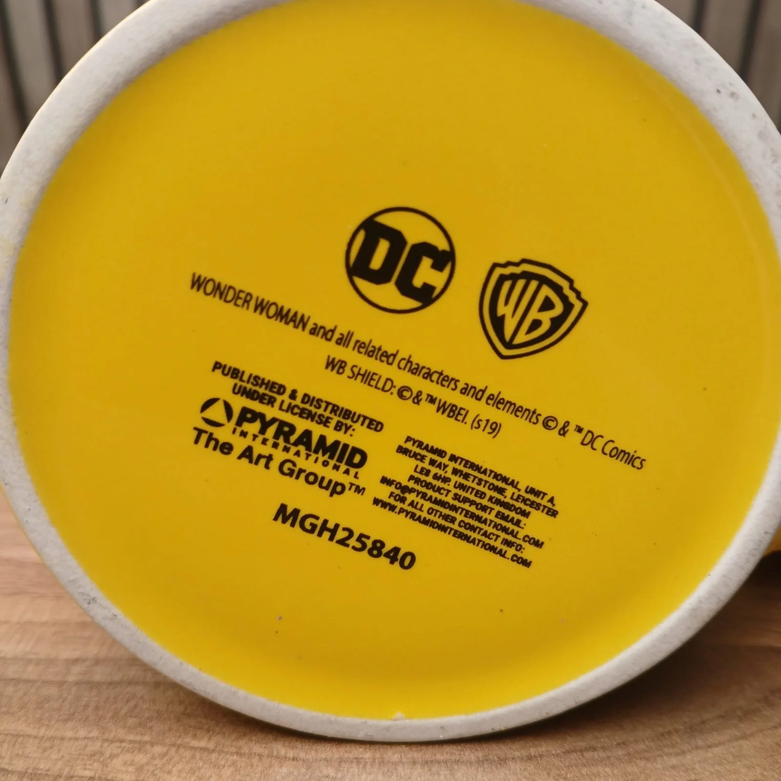 DC Comics Wonder Woman Arm Mug, image 4