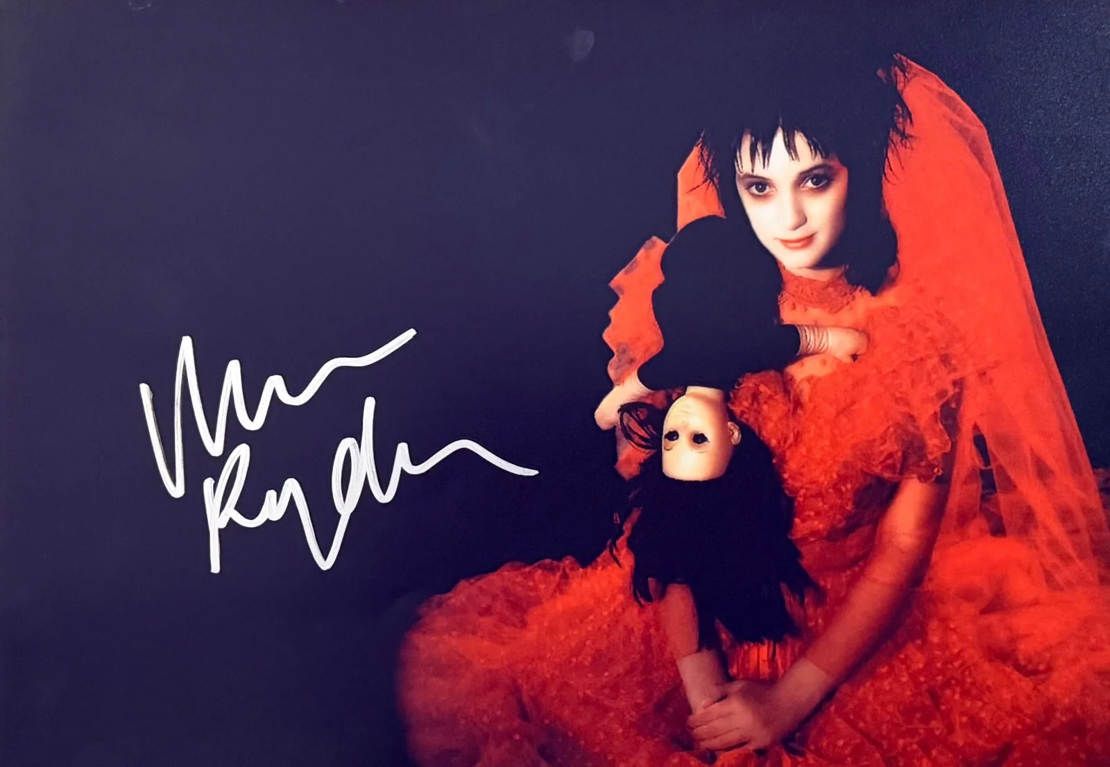 Winona Ryder — Winona Ryder Signed Beetlejuice Lydia Deetz 8x11 Photo Autograph w/ COA