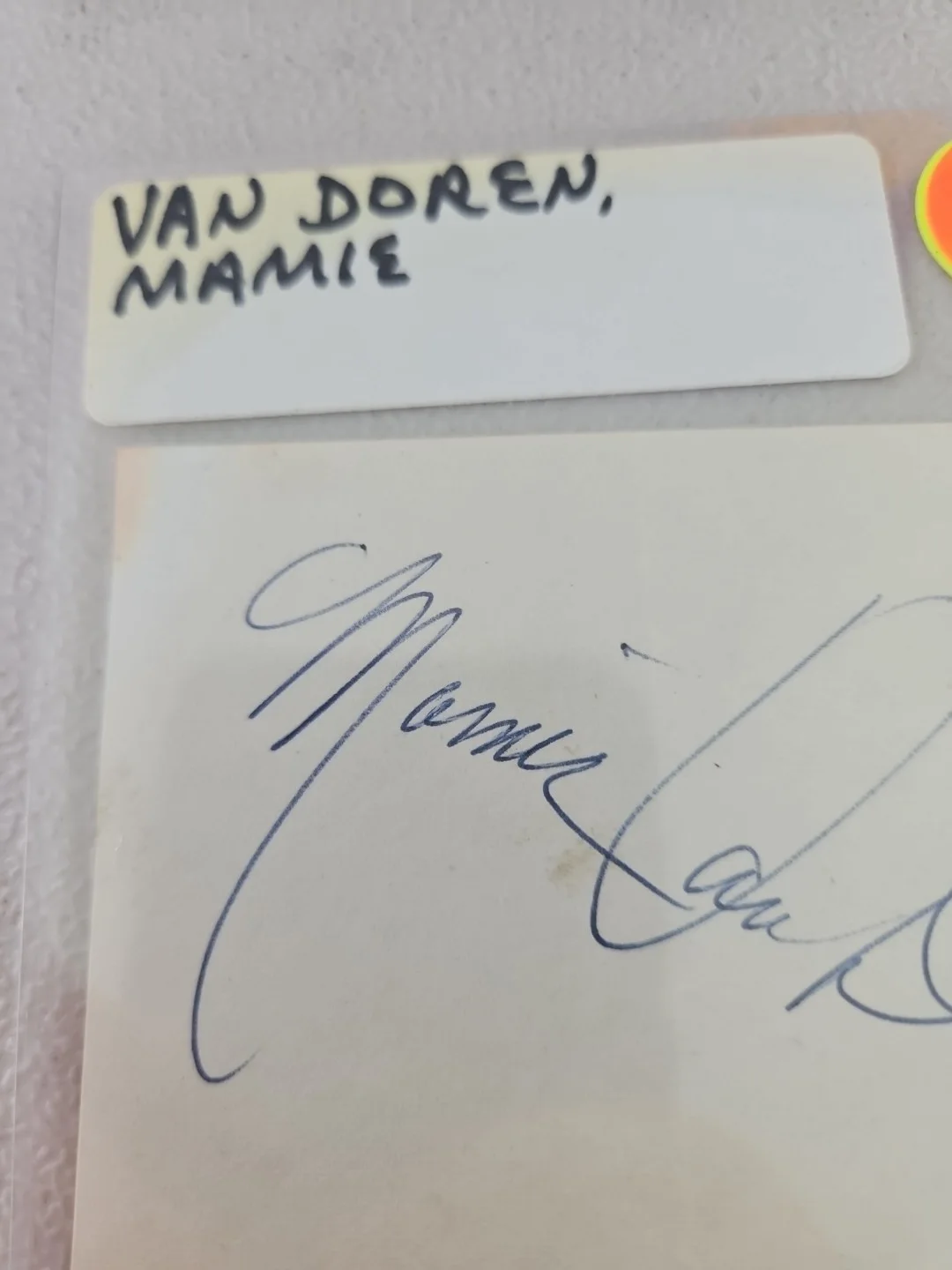 mamie van doren — Mamie Van Doren signed piece of paper. actress, image 4