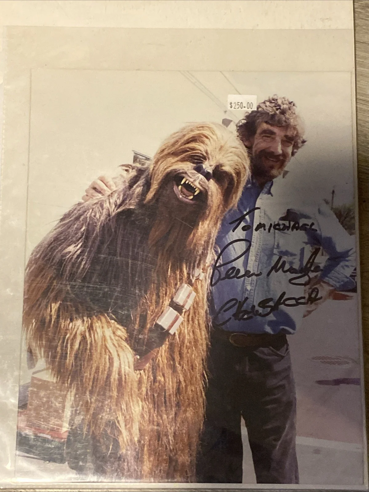 Peter Mayhew — Peter Mayhew Autographed Photo