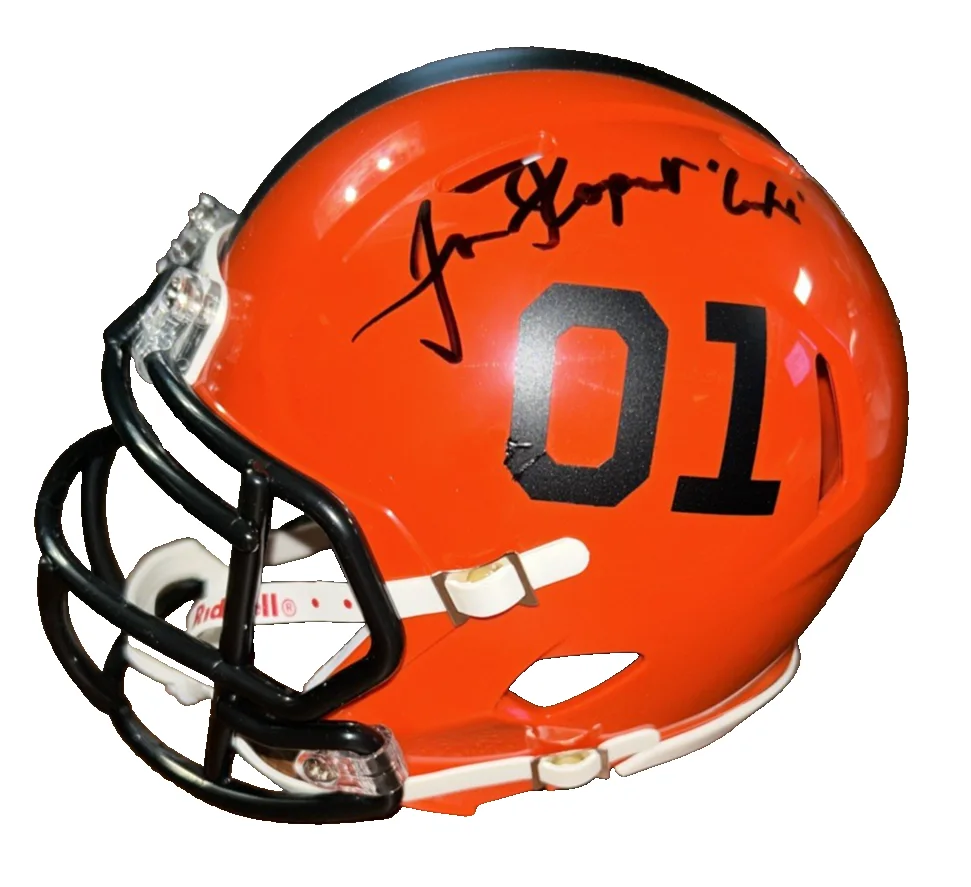 Tom Wopat, Catherine Bach, John Schneider — Catherine Bach John Schneider Tom Wopat signed General Lee Dukes Helmet Beckett, изображение 5