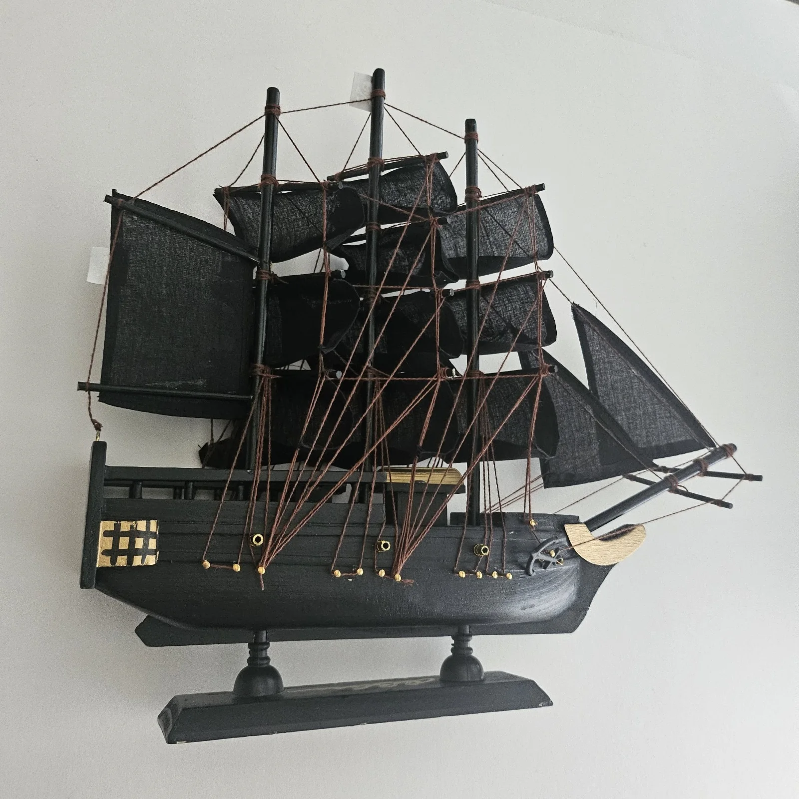 Orlando Bloom — Pirates of the Caribbean Disney Orlando Bloom Black Pearl Ship Signed Prop COA, изображение 5