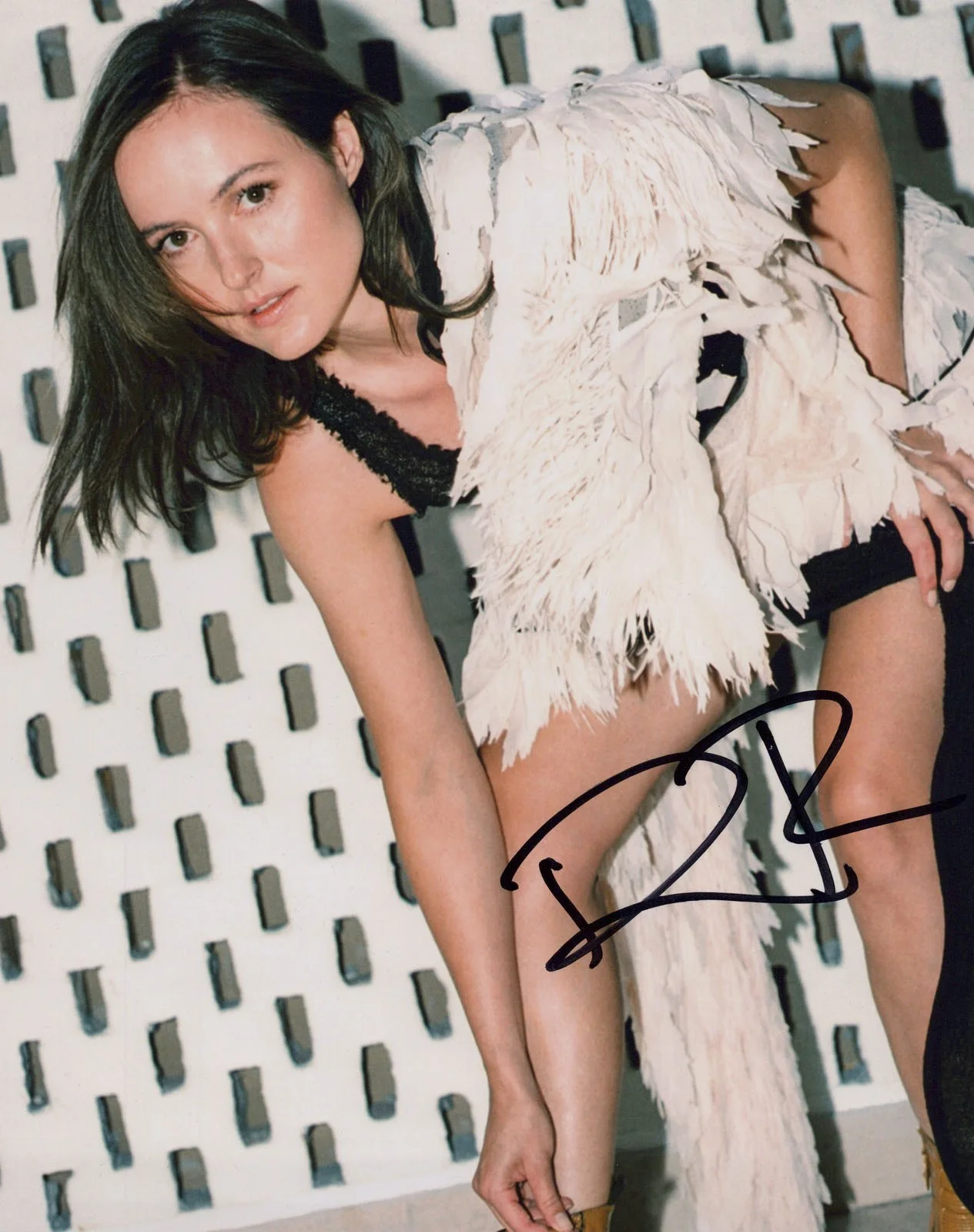 Renate Reinsve — Renate Reinsve signed Auto 8x10 Photo EXACT PROOF c SEXY Sentimental Value COA, изображение 3