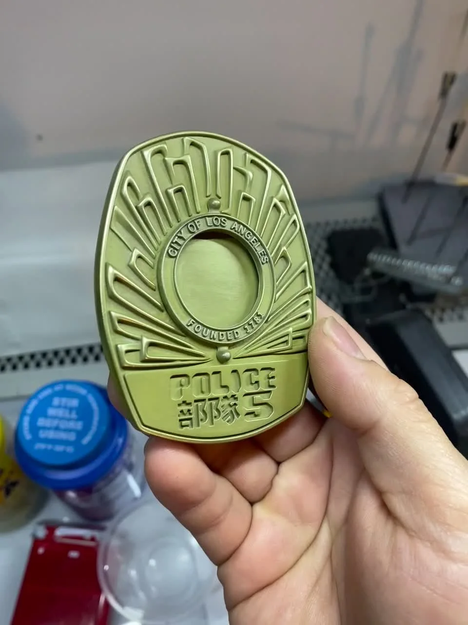 Cold Cast Bladerunner Kanji Resin Badge Fanmade Replica, image 2