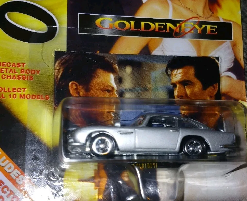 Corgi Bond 007 Goldeneye Car Sealed Box & Collector Card 1999 Rare combined post, изображение 2
