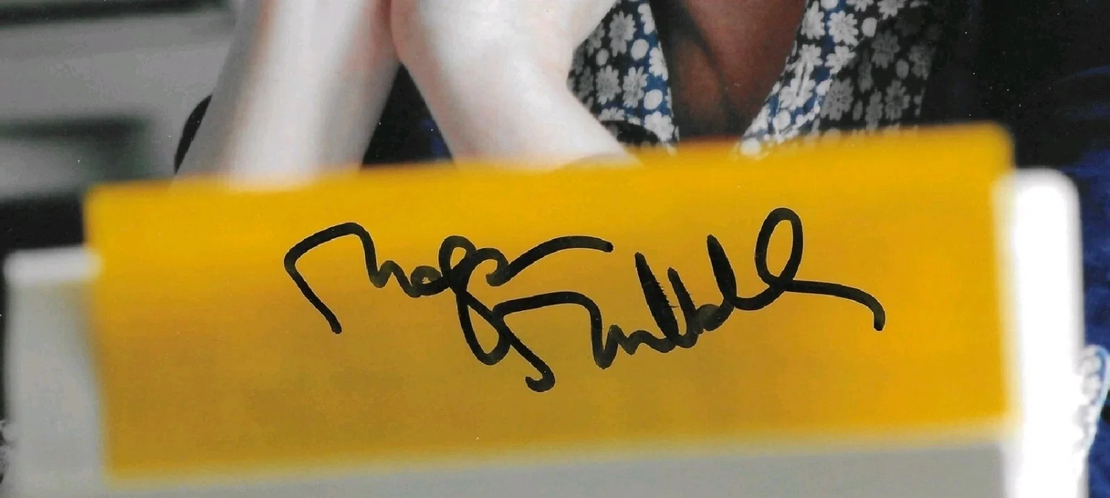 Megan Mullally — Megan Mullally Autographed 8x10 Photo JSA Authentication Parks & Recreation, изображение 2