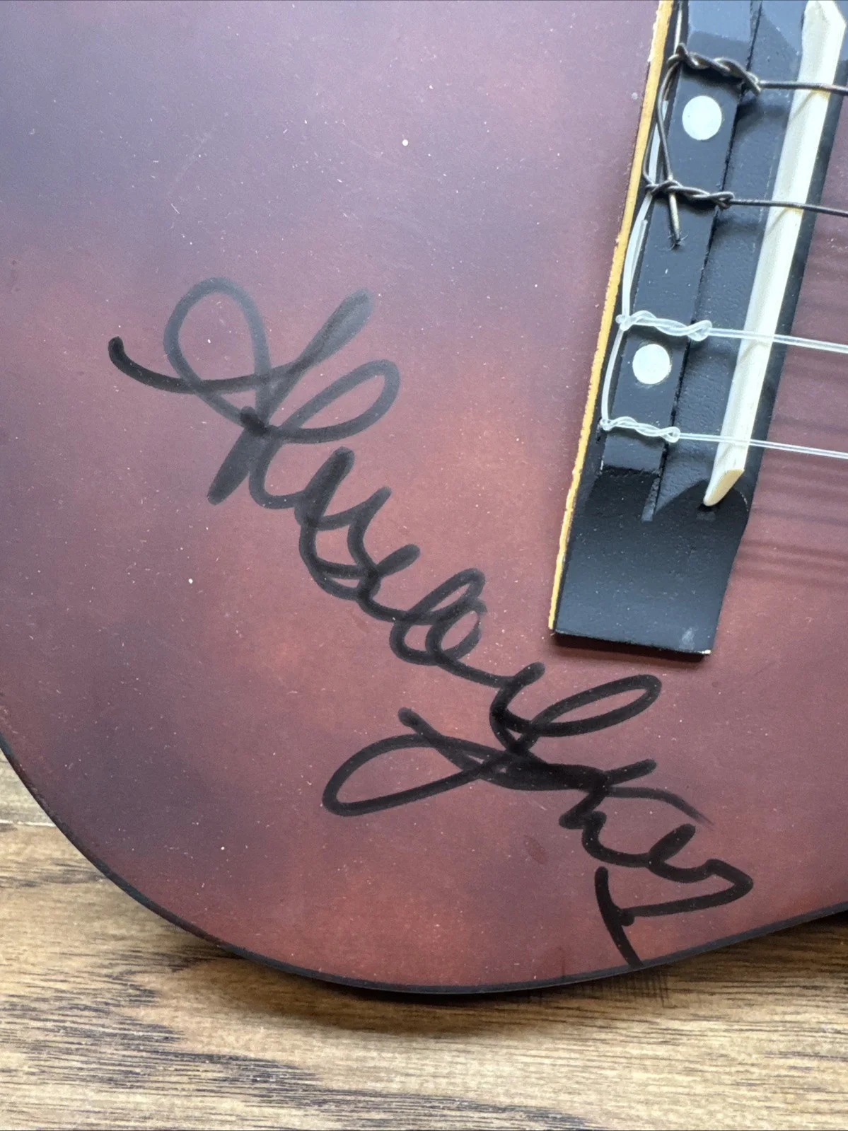 ALISON KRAUSS Signed Autograph Played Johnson Ukulele Bluegrass Singer Goddess, image 2