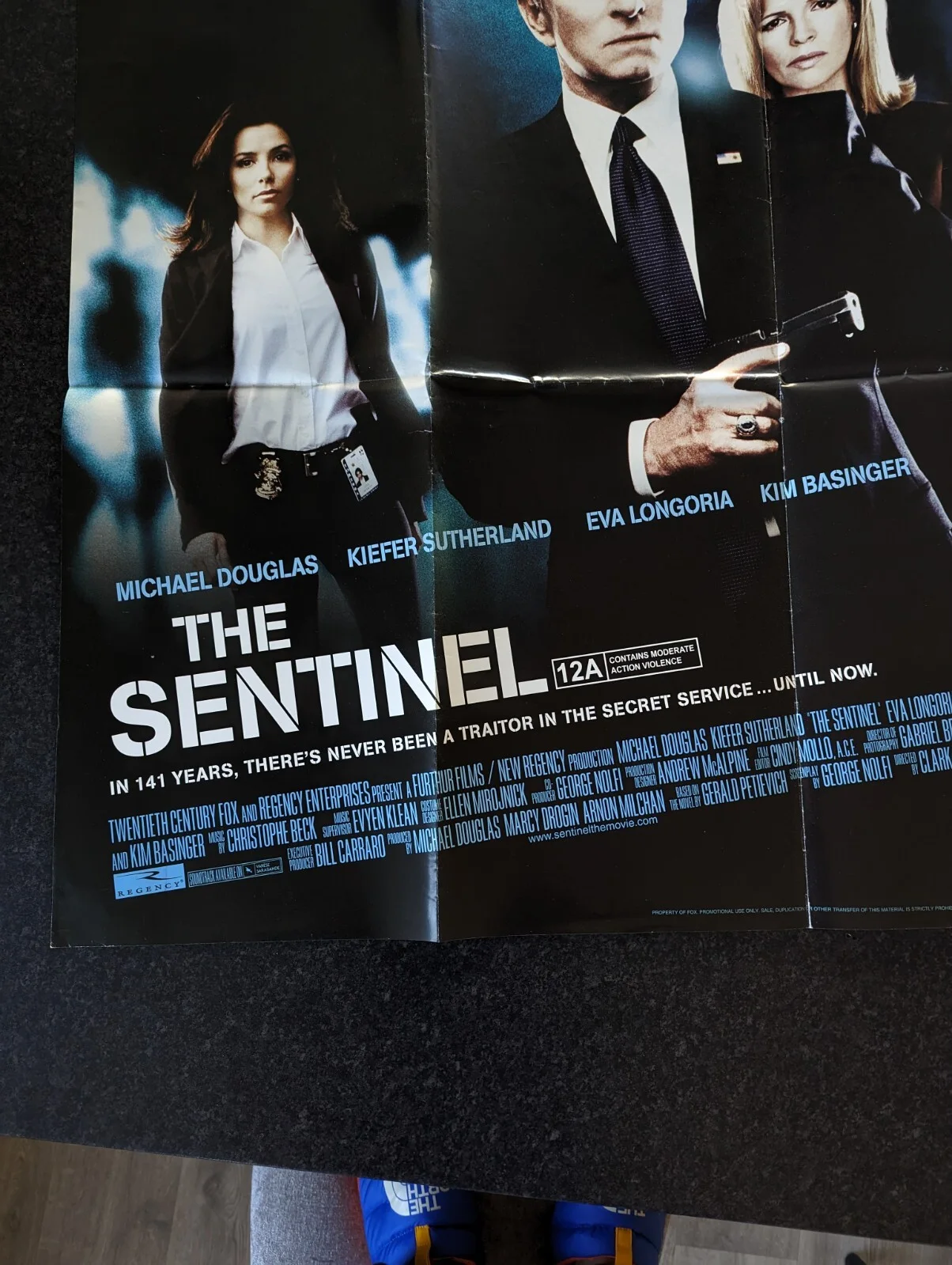 THE SENTINEL UK QUAD (30"x 40") ORIGINAL VINTAGE CINEMA POSTER 2006, изображение 5
