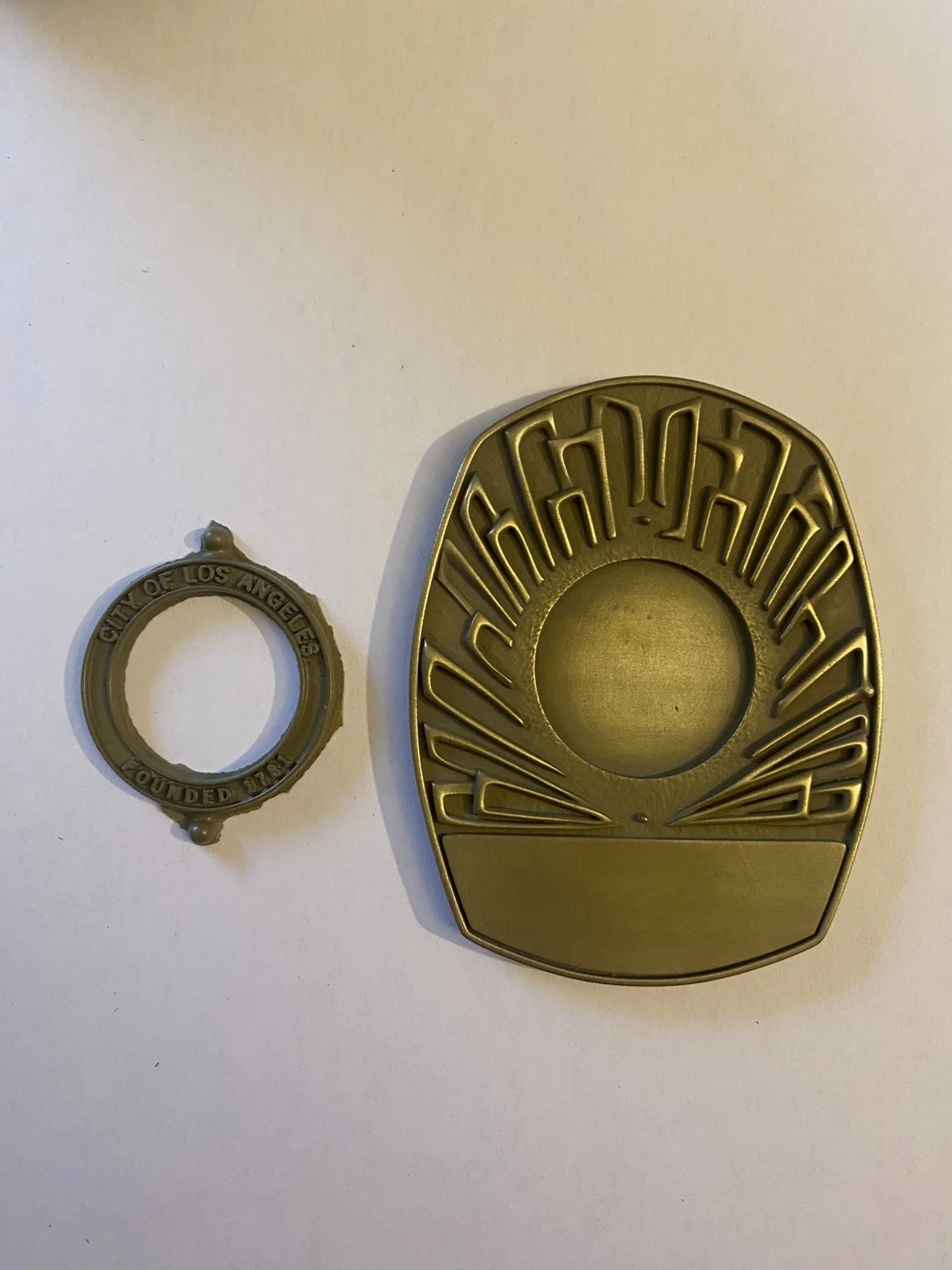 Bladerunner Resin Raw Cast Badge Fanmade Replica, image 3