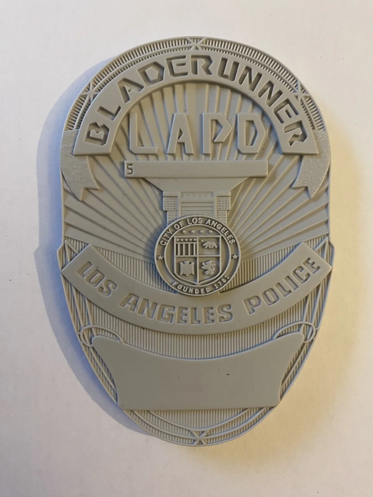 Bladerunner 2049 Resin Raw Cast Badge Fanmade Replica, image 5