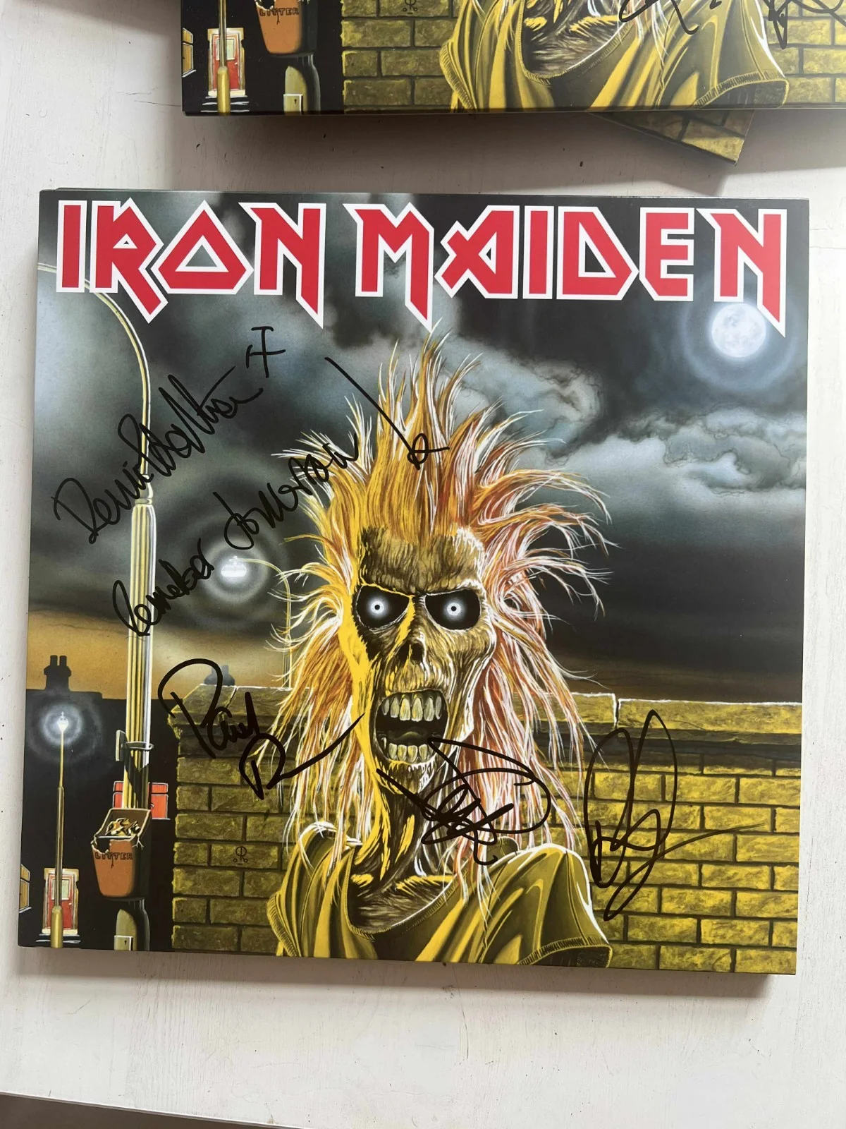 Iron Maiden Debut 4x Steve Harris Autographed Fully Signed Album Vinyl LP w/COA, image 3