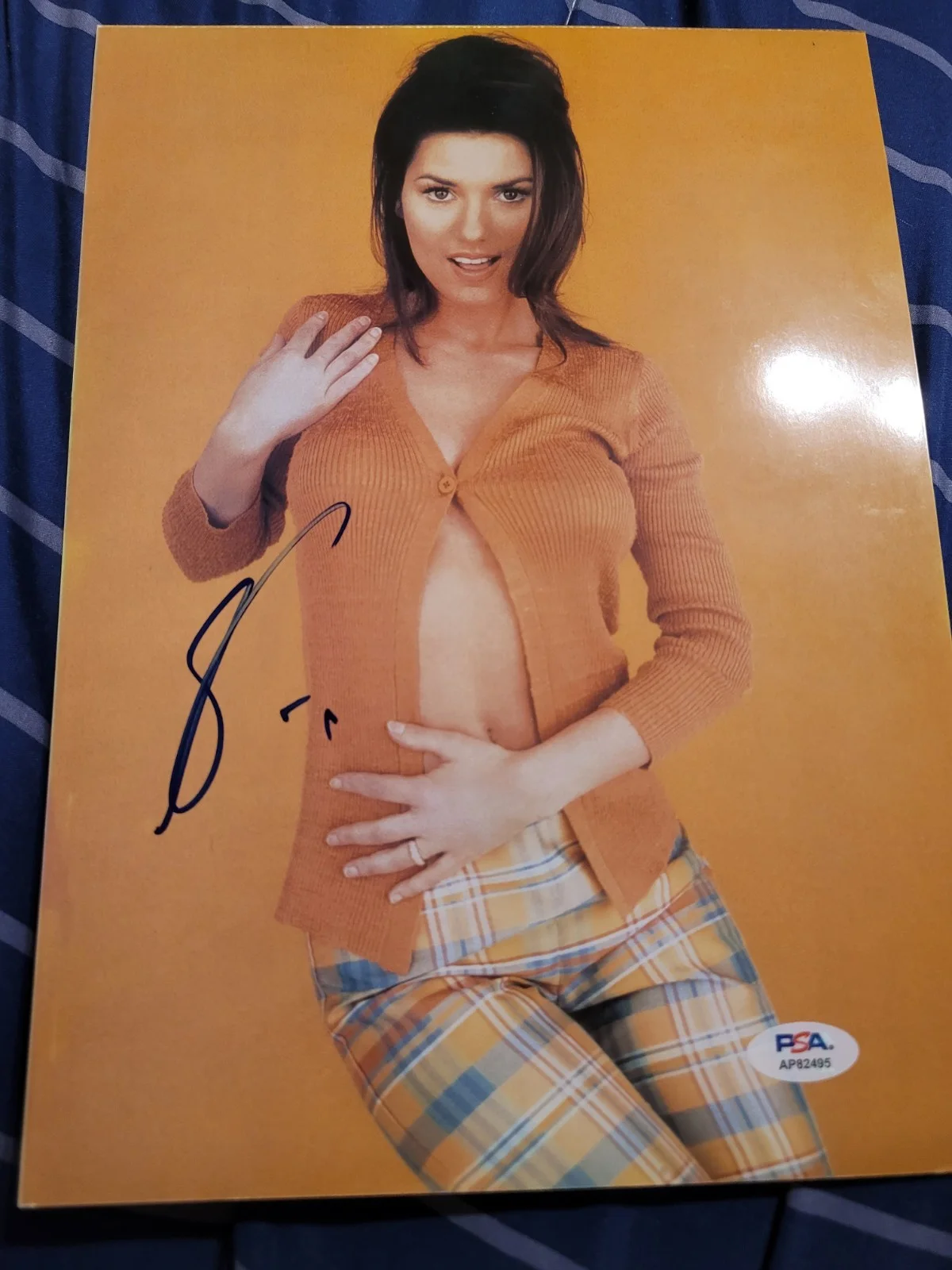 Shania Twain Signed autograph 8.5x 11.75 PSA COA Legendary, изображение 2