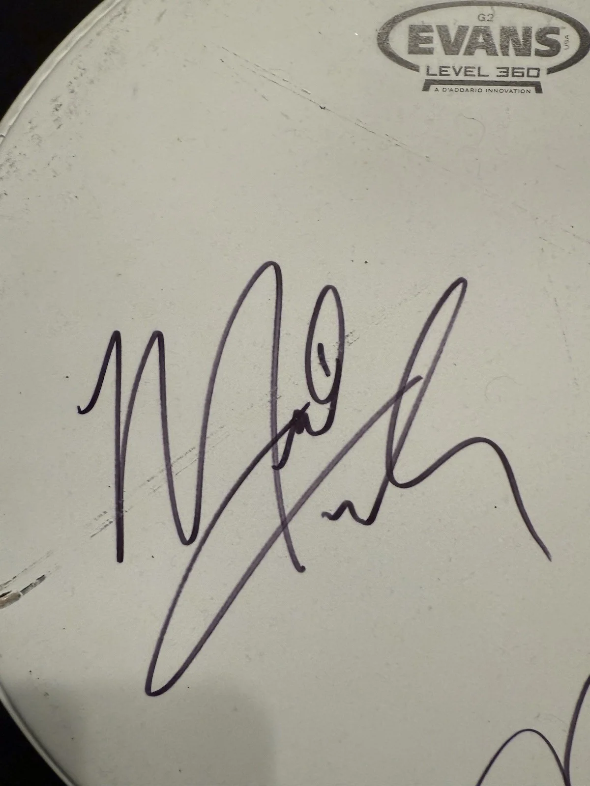 Miles Teller, J.K Simmons — MILES TELLER & J.K. SIMMONS SIGNED AUTOGRAPH WHIPLASH DRUMHEAD BECKETT BN96869, image 5