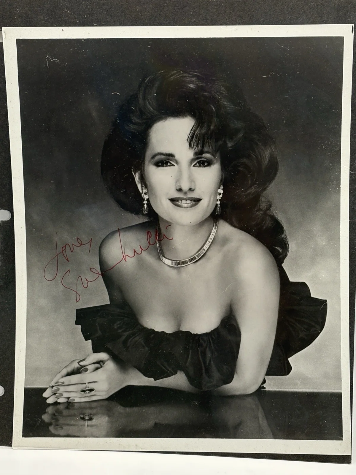 Susan Lucci — 2 Autographed Susan Lucci 8x10 Photographs, Late 1980’s All My Children Soap, изображение 2
