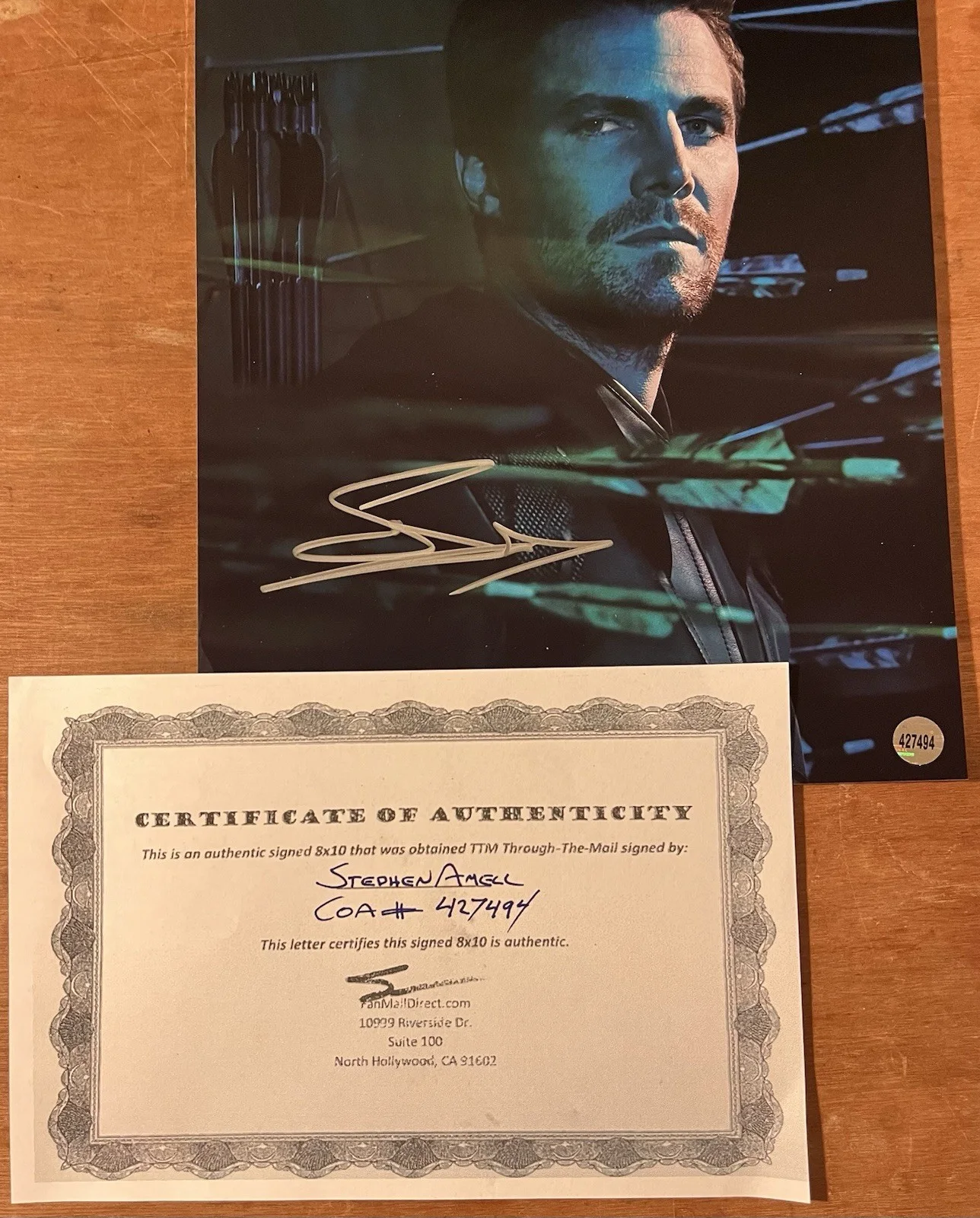 Stephen Amell Signed Autographed 8x10 Green Arrow Oliver Queen Photo With COA, image 2