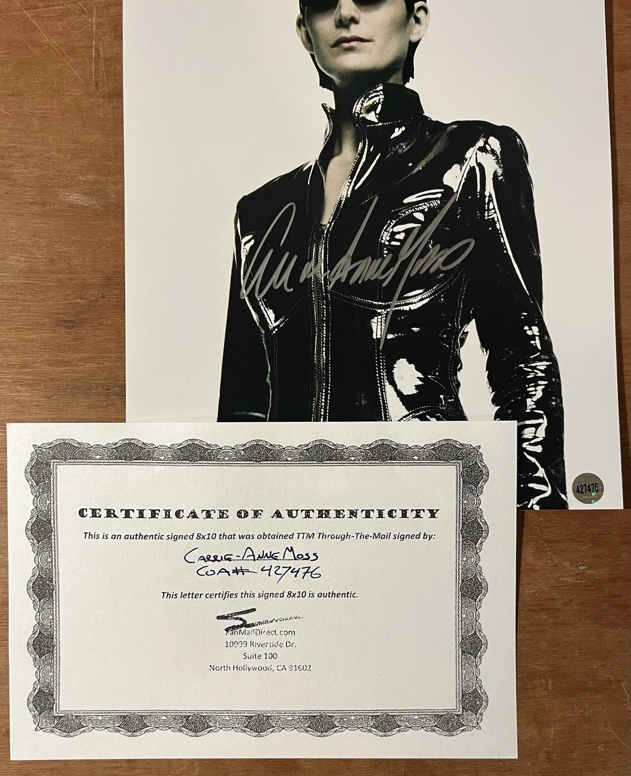Carrie-Anne Moss Signed Autographed 8x10 The Matrix Trinity Photo With COA, image 2