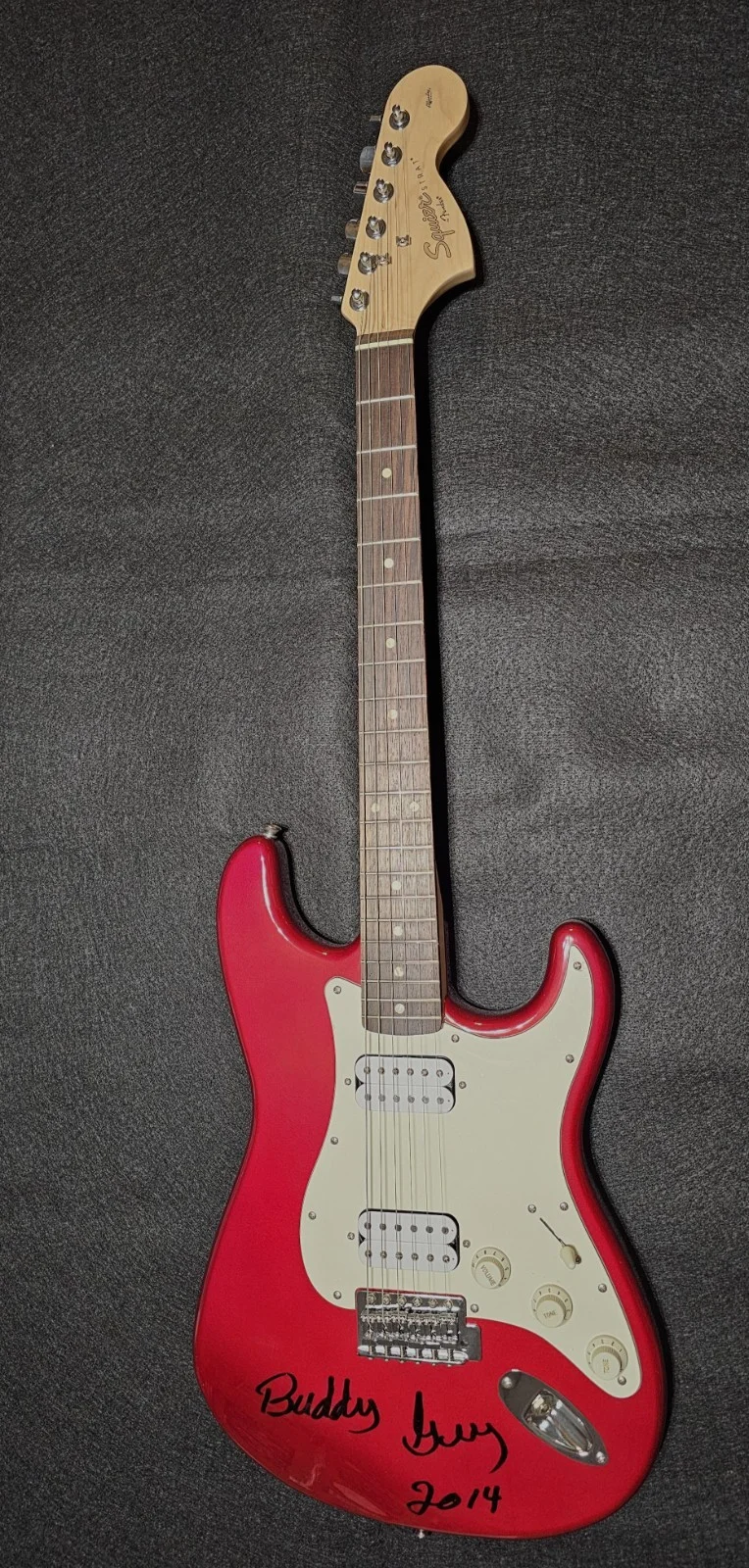 Fender Autographed by Buddy Guy Squire Strat Affinity W/COA & Guitar Strap, image 2