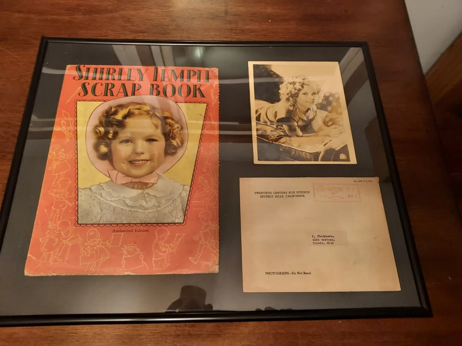Shirley Temple — SHIRLEY TEMPLE SONGBOOK/AUTOGRAPHED PHOTO/SCRAPBOOK COVER-CA. MID-30'S-VG+