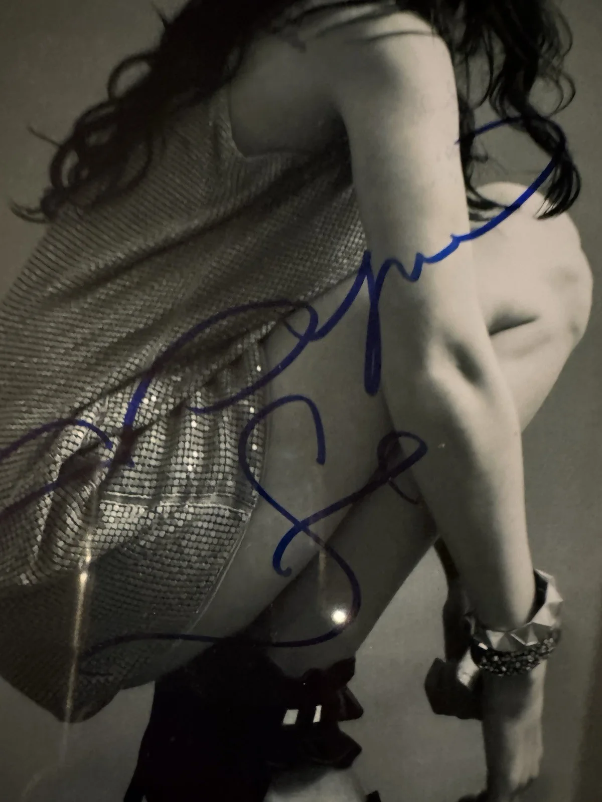 Autographed Megan Fox Cute 8 x 10 Photo Signed with COA, изображение 2