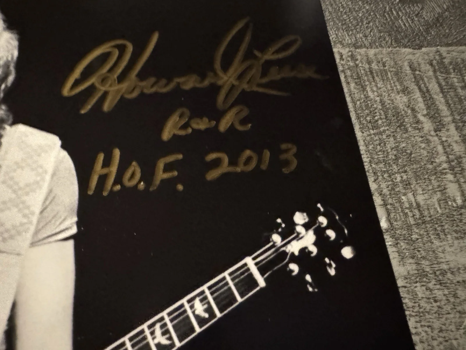 Heart Guitarist HOWARD LEESE * Signed Autograph 8x10 Photo with COA, image 2