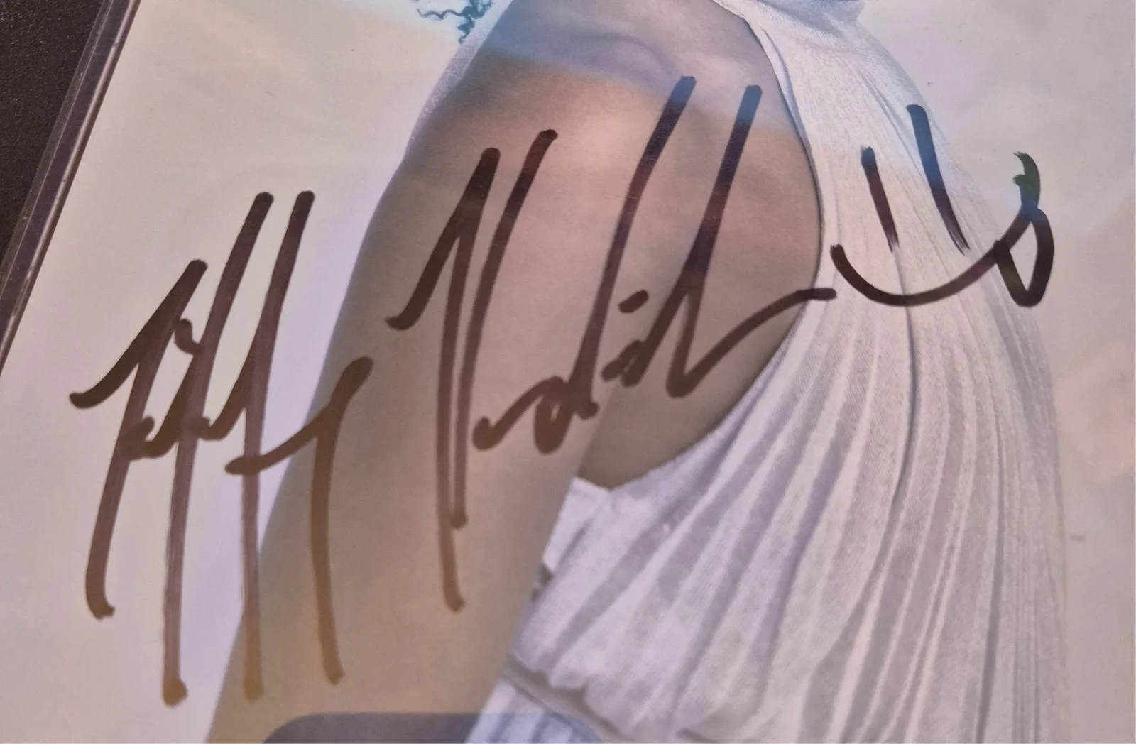 Tiffany Haddish — Comedian/Actress Tiffany Haddish Autograph CO Certified Authentic 8x10 Autograph, изображение 2