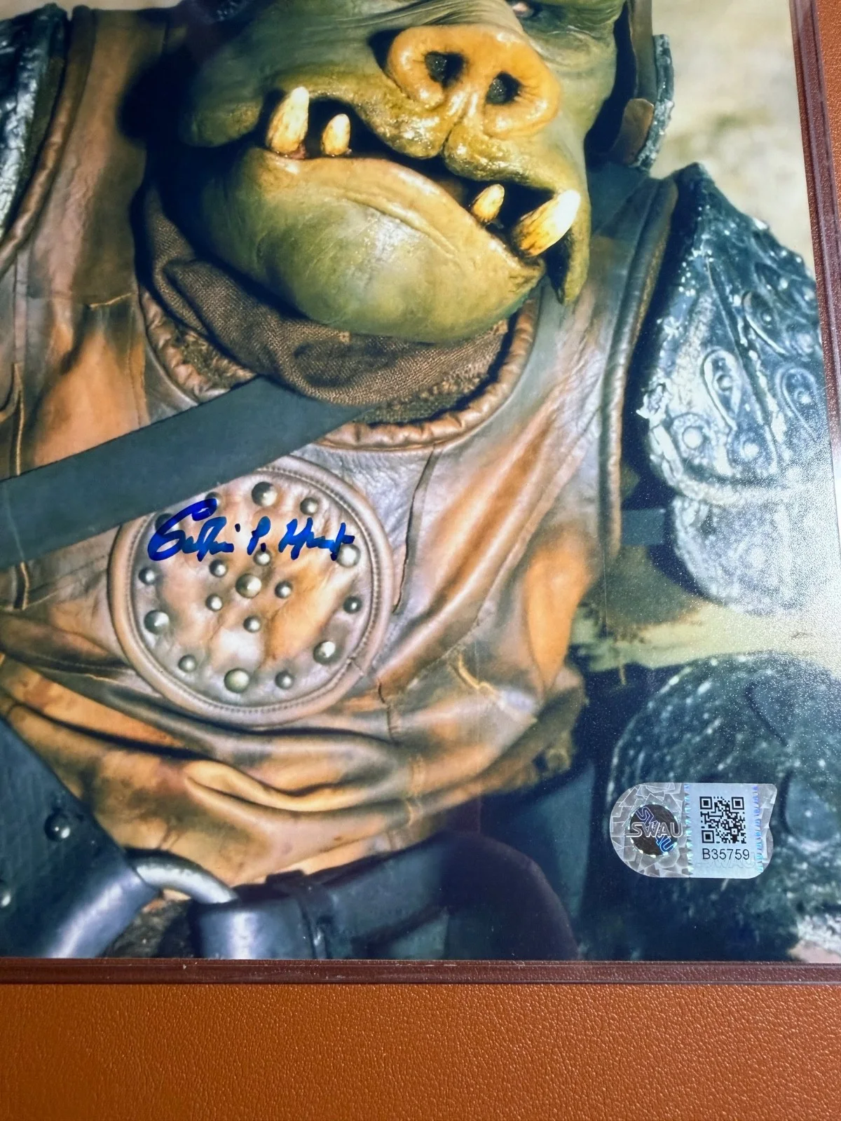 Colin Hunt — SWAU Authentic Signed Photograph Colin Hunt As Gamorrean Guard Sealed, изображение 2