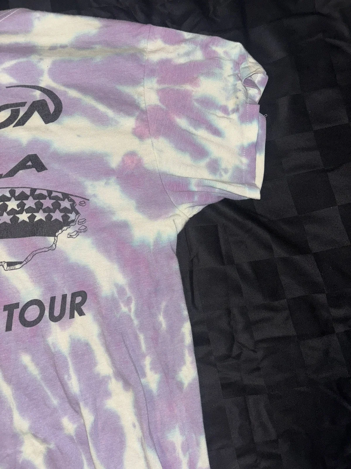 Poison Tesla 1989 vintage tour tie dye Tshirt signed by Bret Michaels, изображение 3