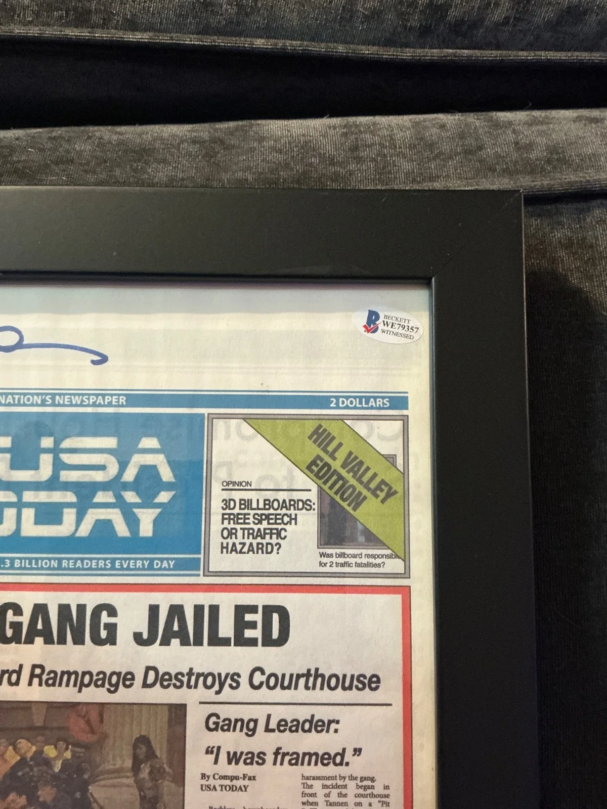 Tom Wilson — Tom Wilson Back To Future 2 Signed USA Today Newspaper Beckett PSA Framed!!, image 4