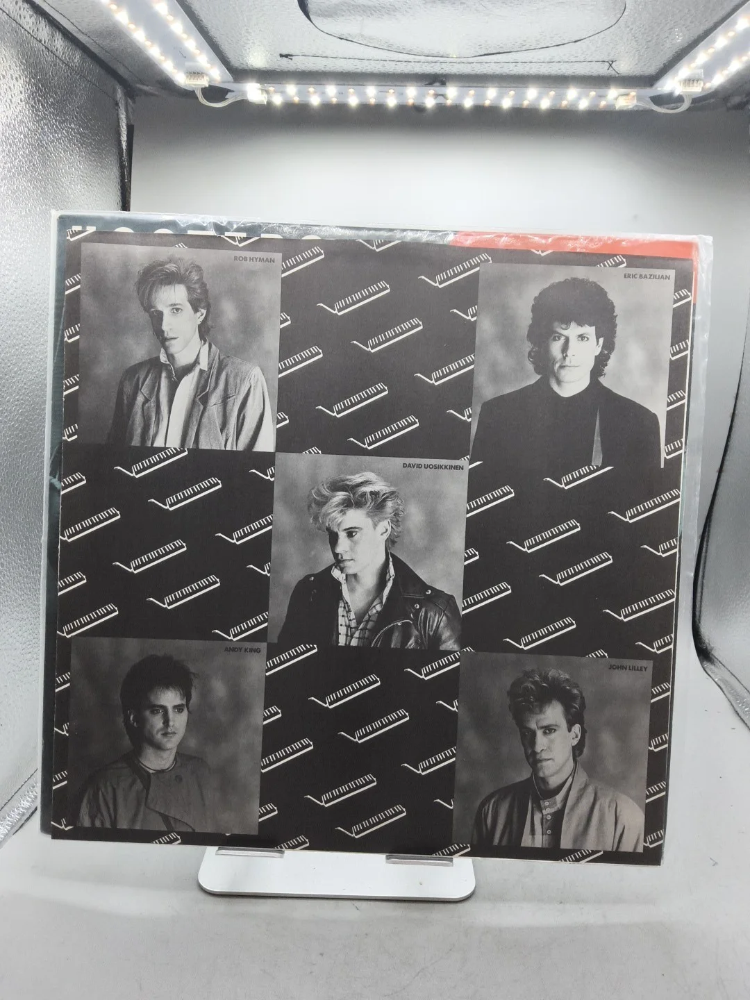 Hooters Nervous Night, Fully Signed x5 Autographed Vinyl, image 4