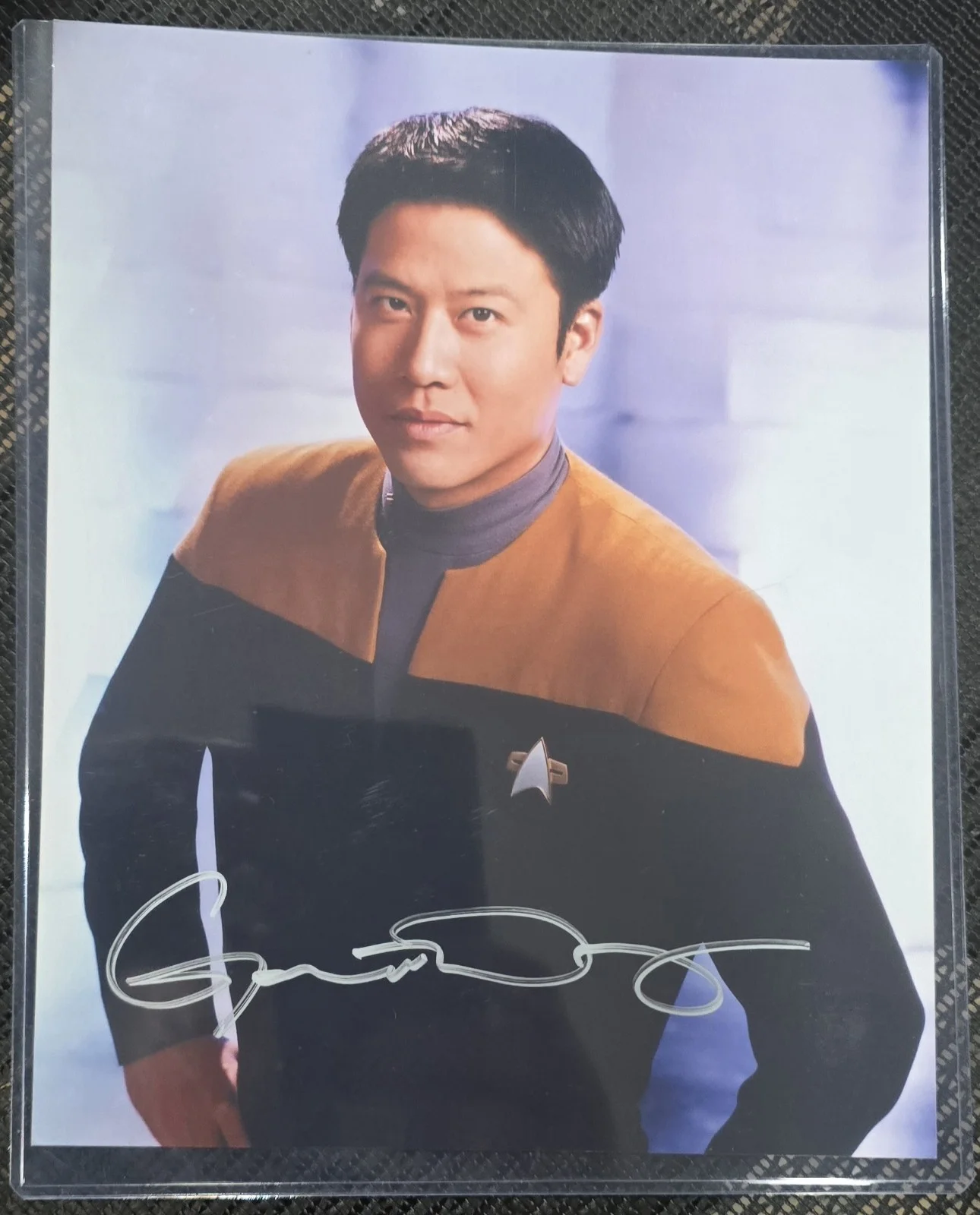 Garrett Wang — GARRETT WANG SIGNED 8x10 PHOTO ENSIGN HARRY KIM STAR TREK VOYAGER Creation Con