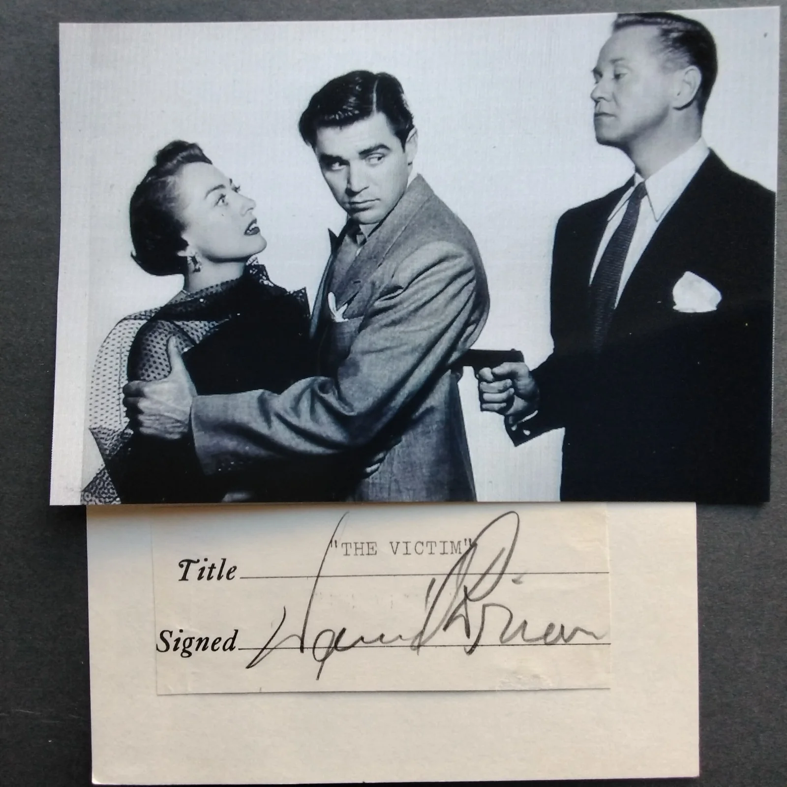 David Brian SIGNED Card Photo 50s Movie TV Actor Flamingo Road Intruder in Dust, изображение 2