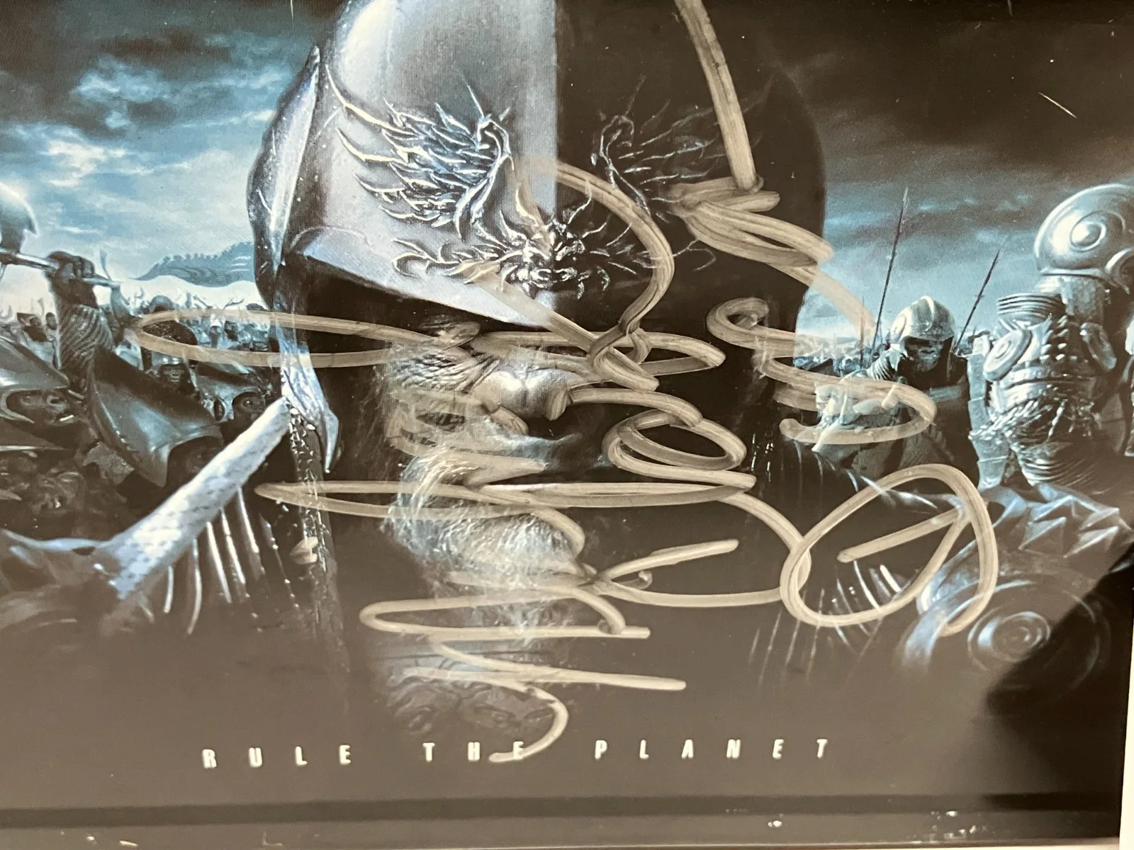 Michael Clarke Duncan — Michael Clarke Duncan Signed Autographed Planet of the Apes Lunch Box PSA, image 2