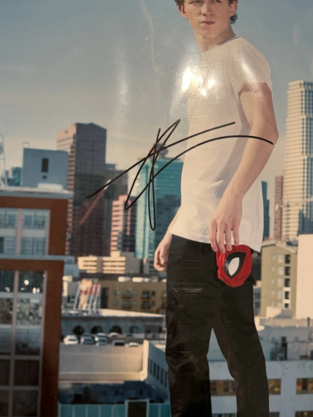 Tom Holland — MINT CONDITION— Tom Holland Spider-Man Signed Poster 9 By 11, image 5