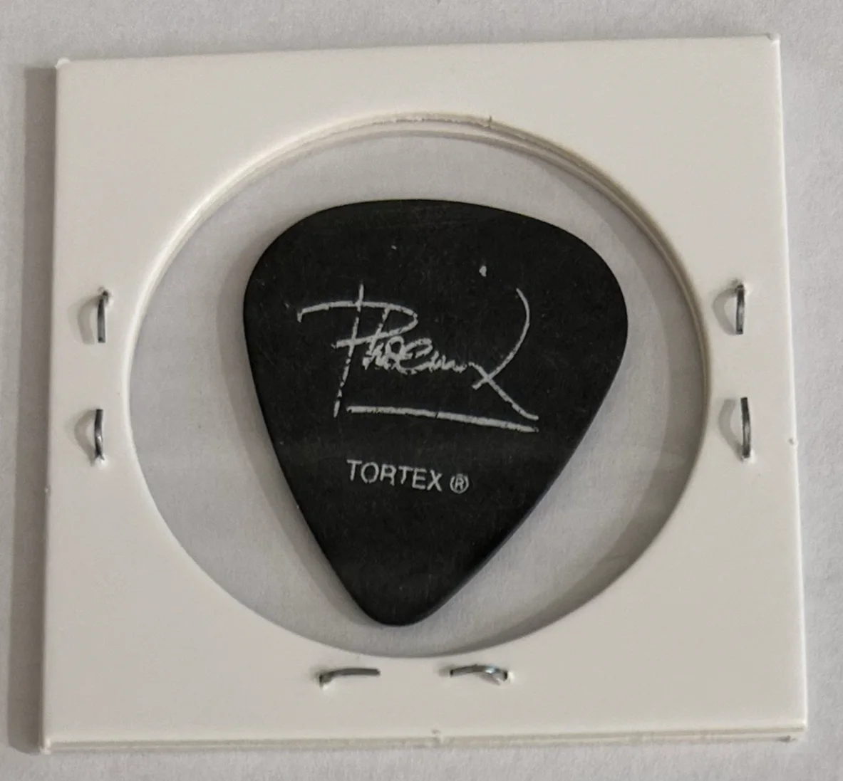 Linkin Park - Dave "Phoenix" Farrell Signature Tour Guitar Pick - Black/White, изображение 2