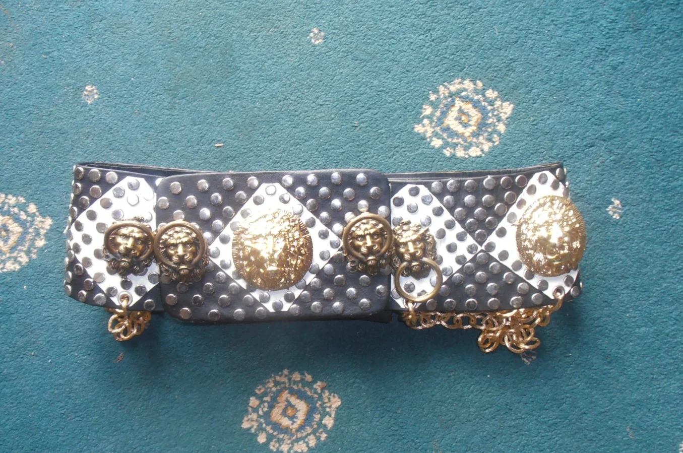 WESTERN COSTUME COMPANY JULIUS CEASAR FILM USED LEATHER AMD METAL BELT., изображение 5