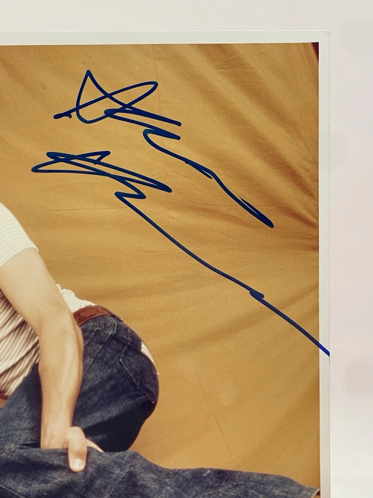 Ashston Kutcher Michael Kelso That 70's Show Hand Signed 8x10 JSA Certified, image 2