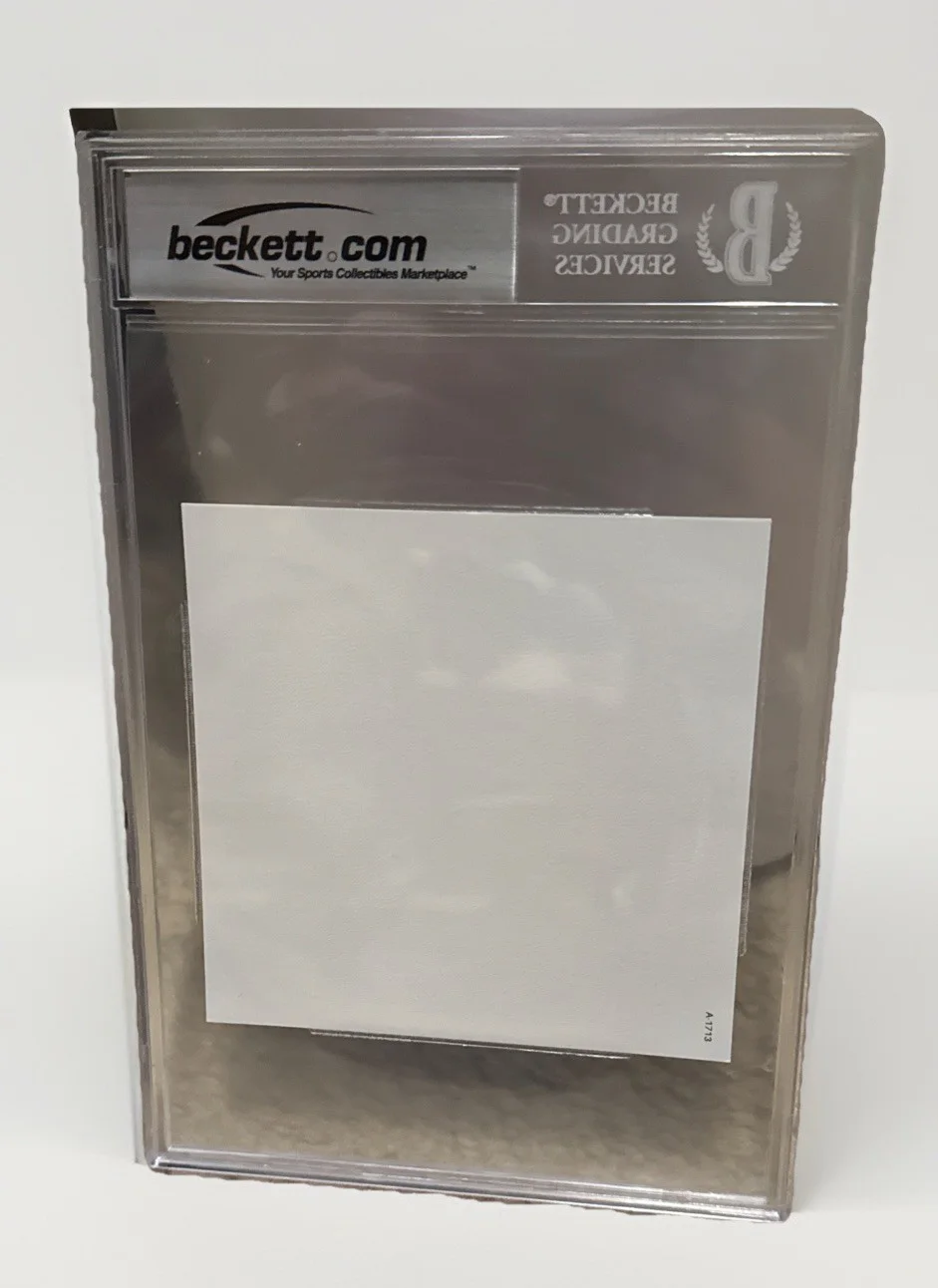 TAYLOR SWIFT signed (Showgirl) CD 5x5 BECKETT Encapsulated BAS 00019288569, изображение 2