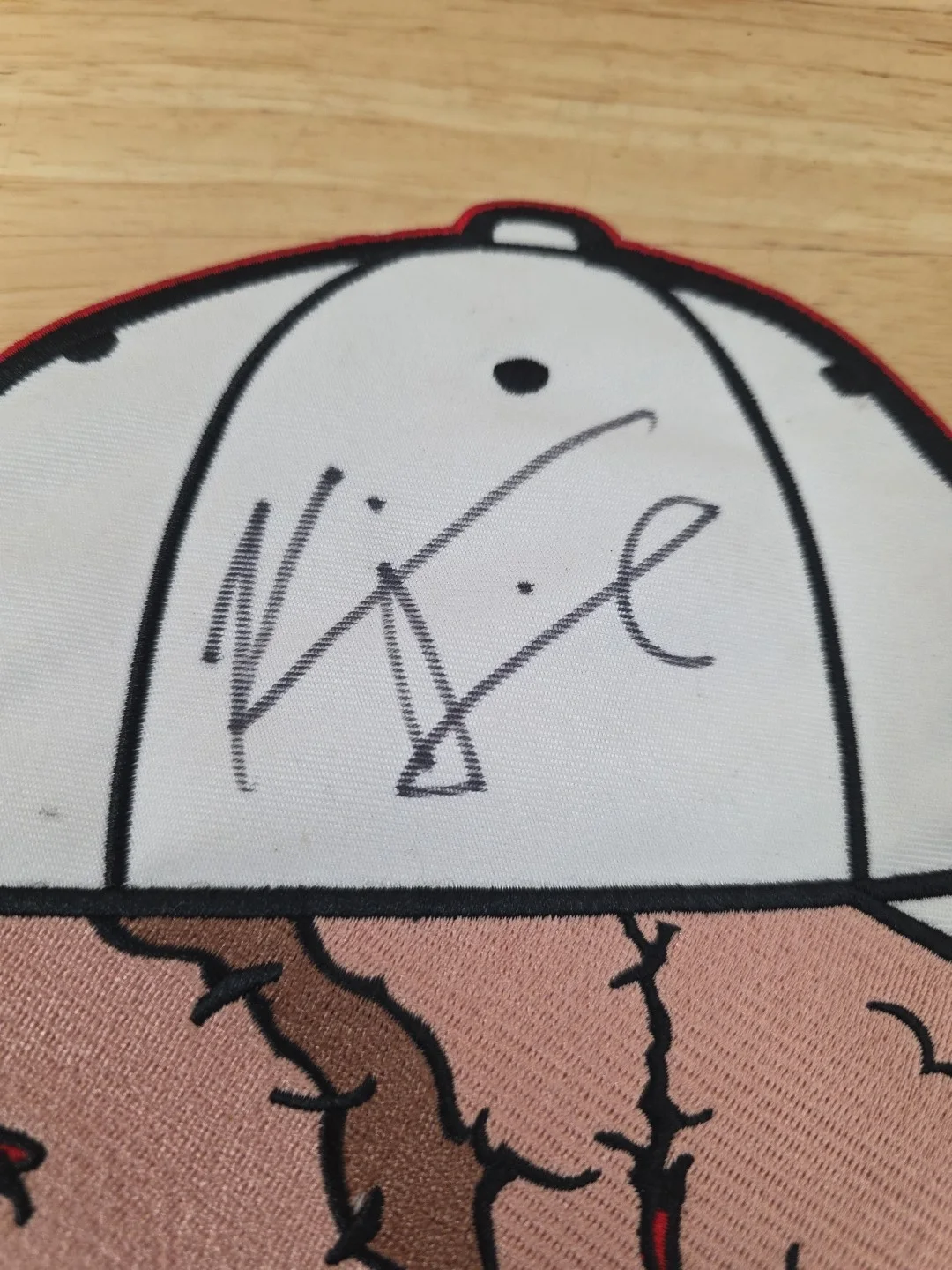 Kevin smith — Kevin Smith Signed Tusk Patch Horror Movie Autograph, image 3