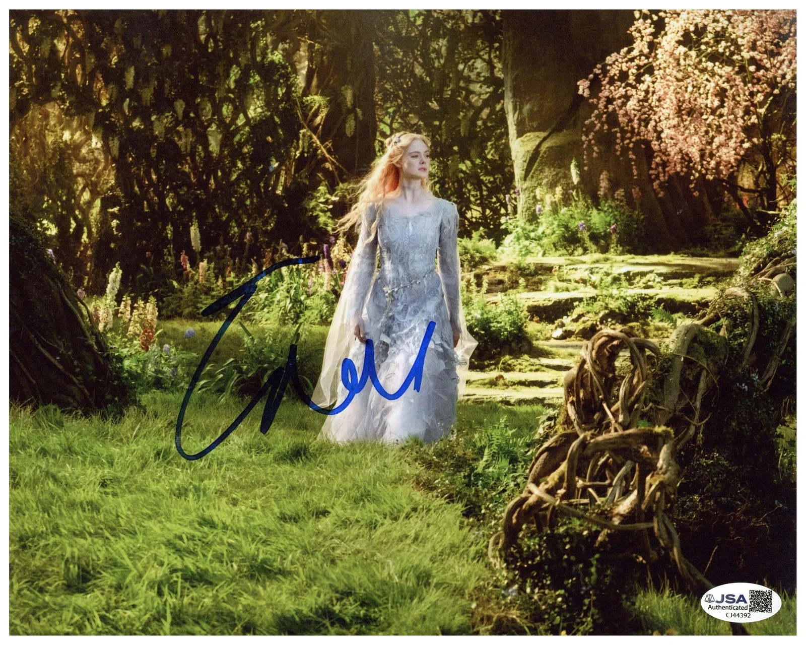 Elle Fanning Signed 8x10 Photo Maleficent Film Autographed JSA COA, изображение 2