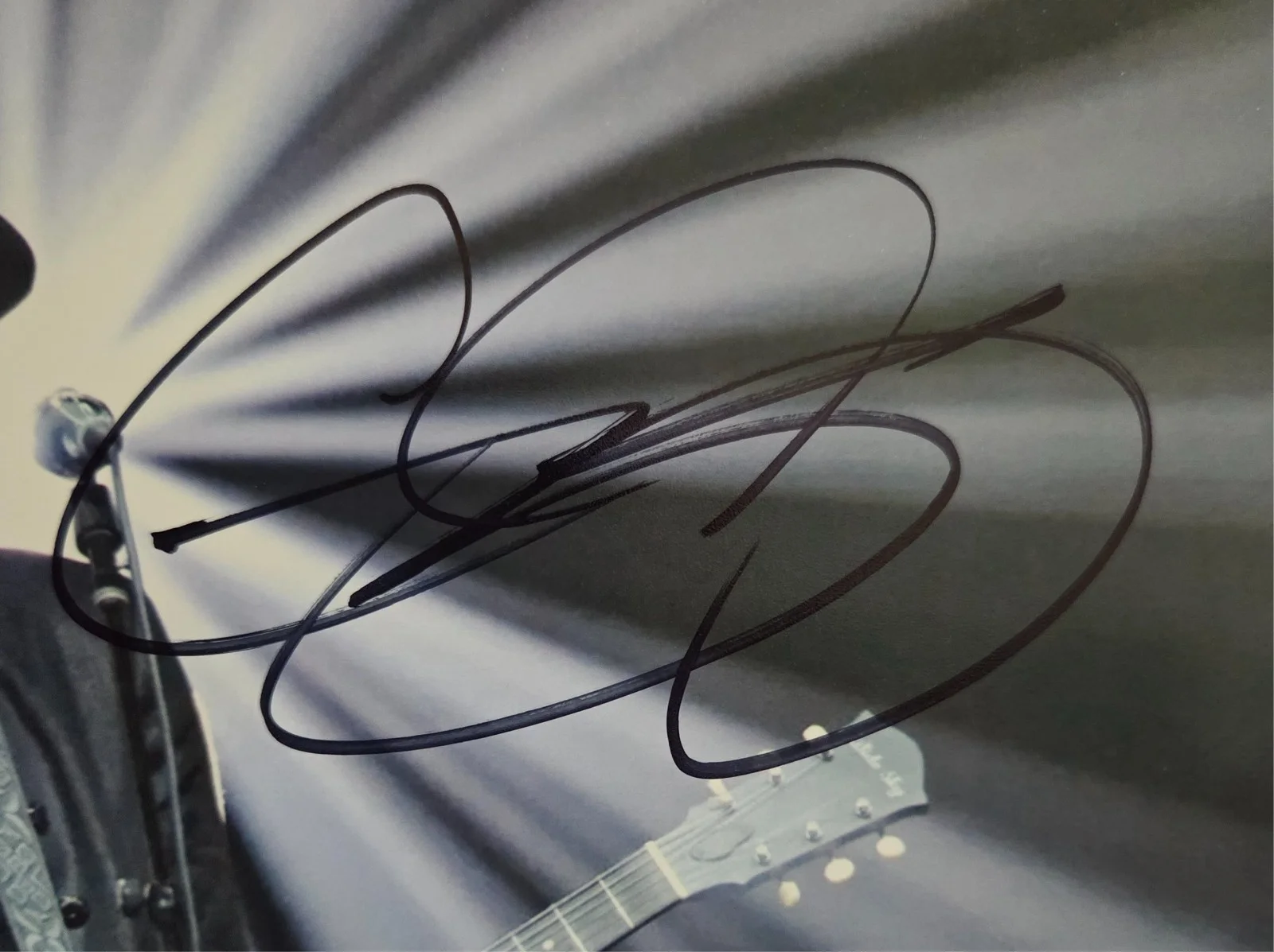 Gary Clark Jr Hand Signed Autograph 8x10 Photo In Person Proof Rock Guitarist, изображение 2